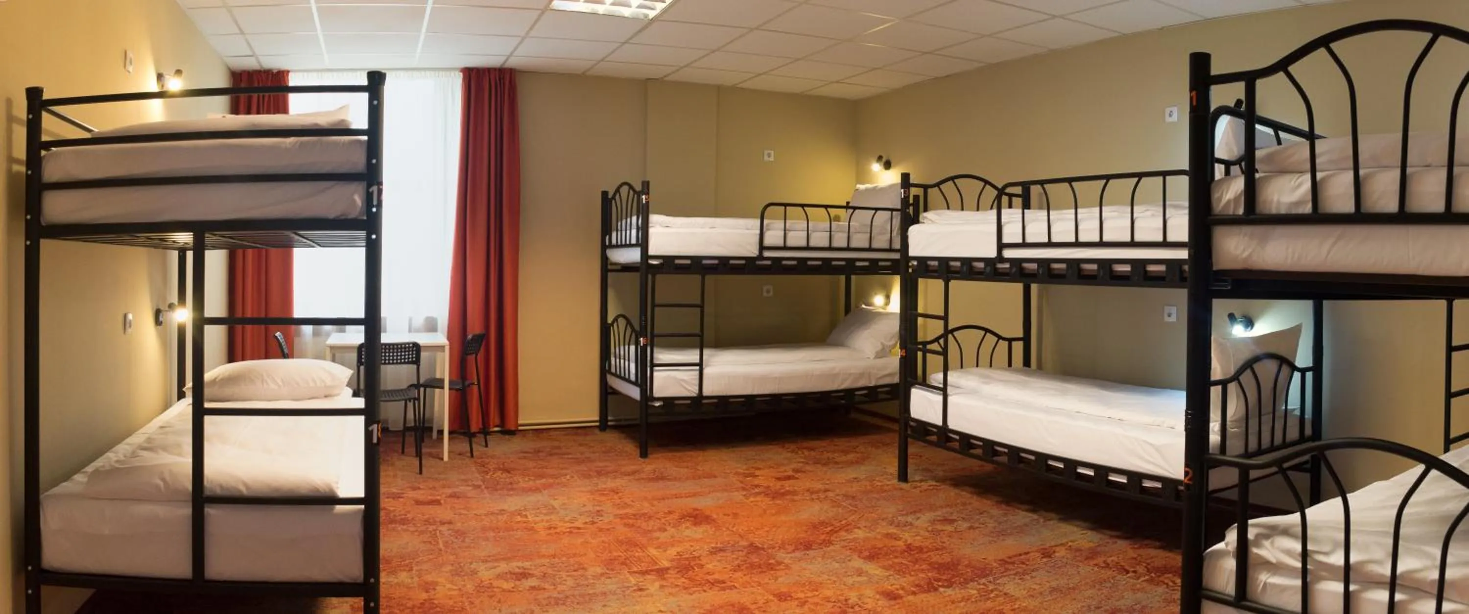 Photo of the whole room, Bed in B13 Hostel