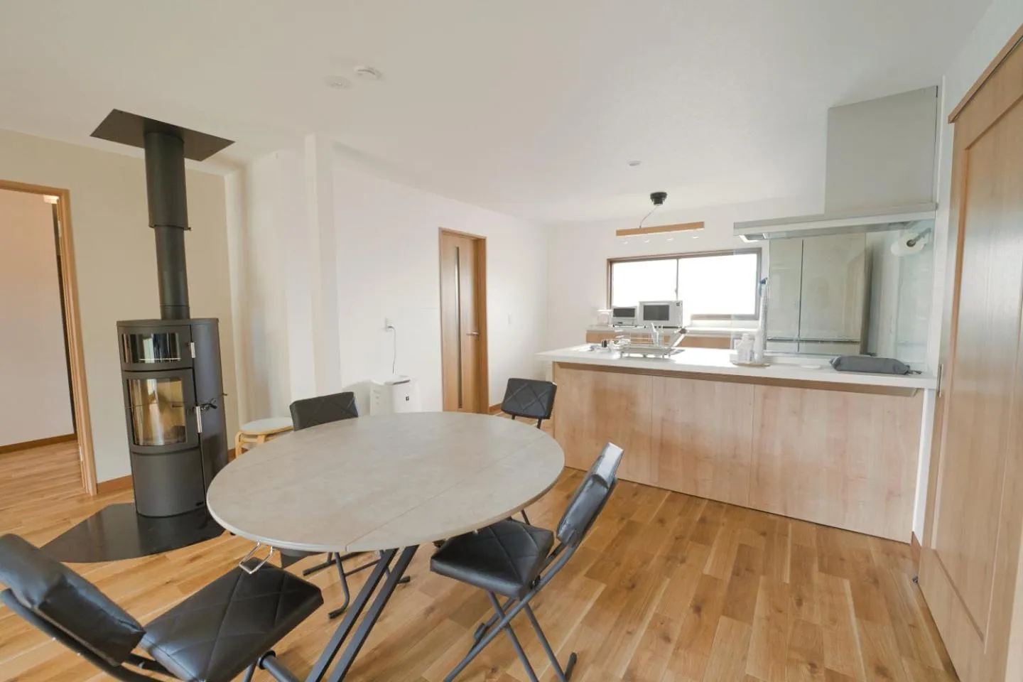 Living room in Maple Farm