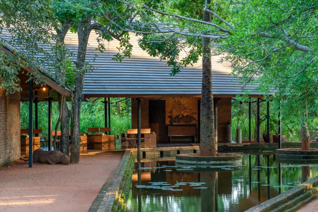 Lobby or reception in Taru Villas Maia - Habarana
