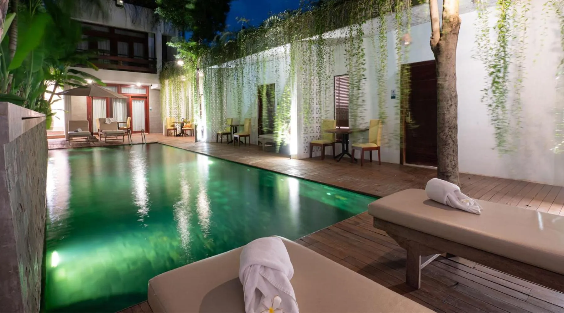 Patio in Victoria Central Residence