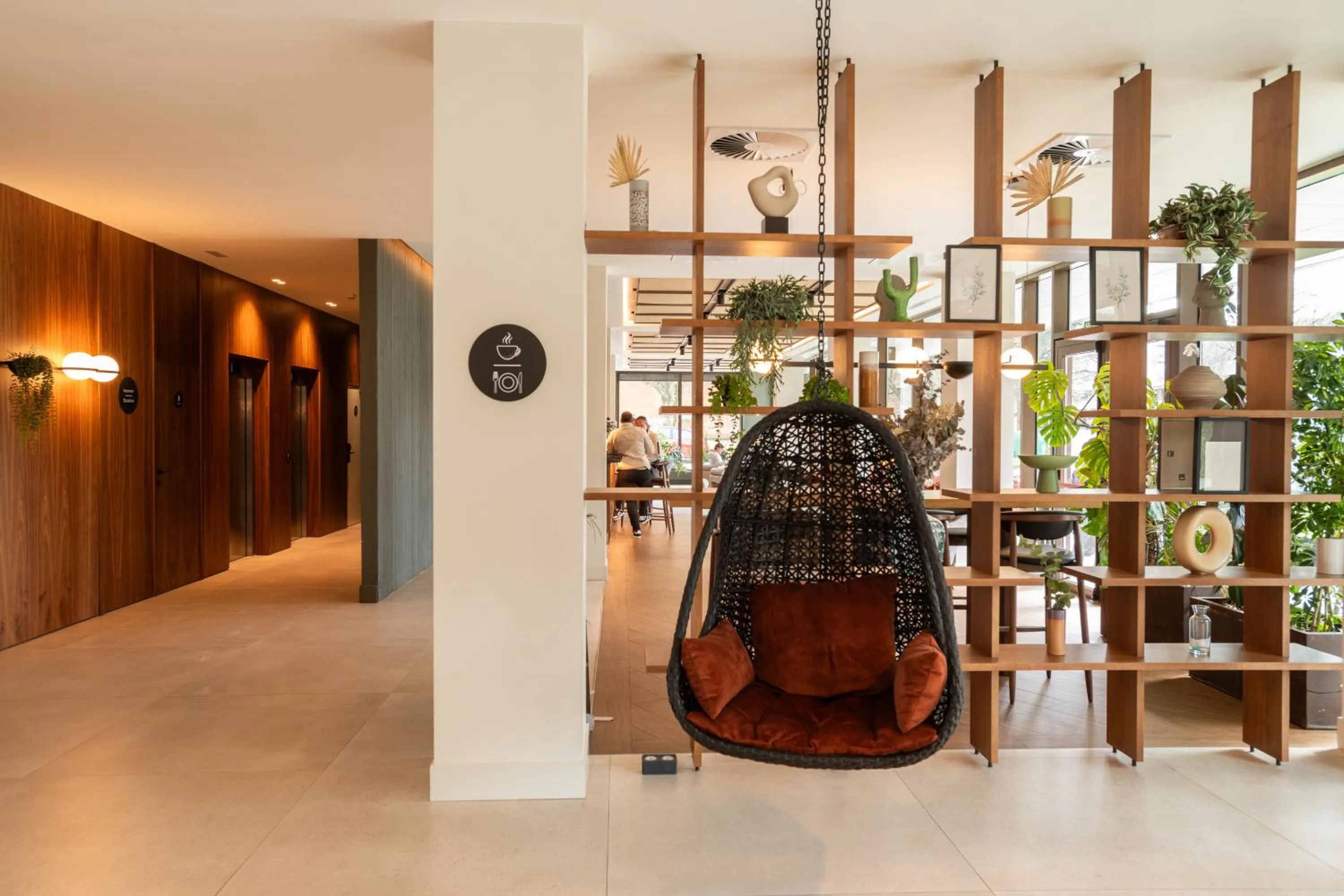 Lobby or reception in Leonardo Hotel San Sebastián