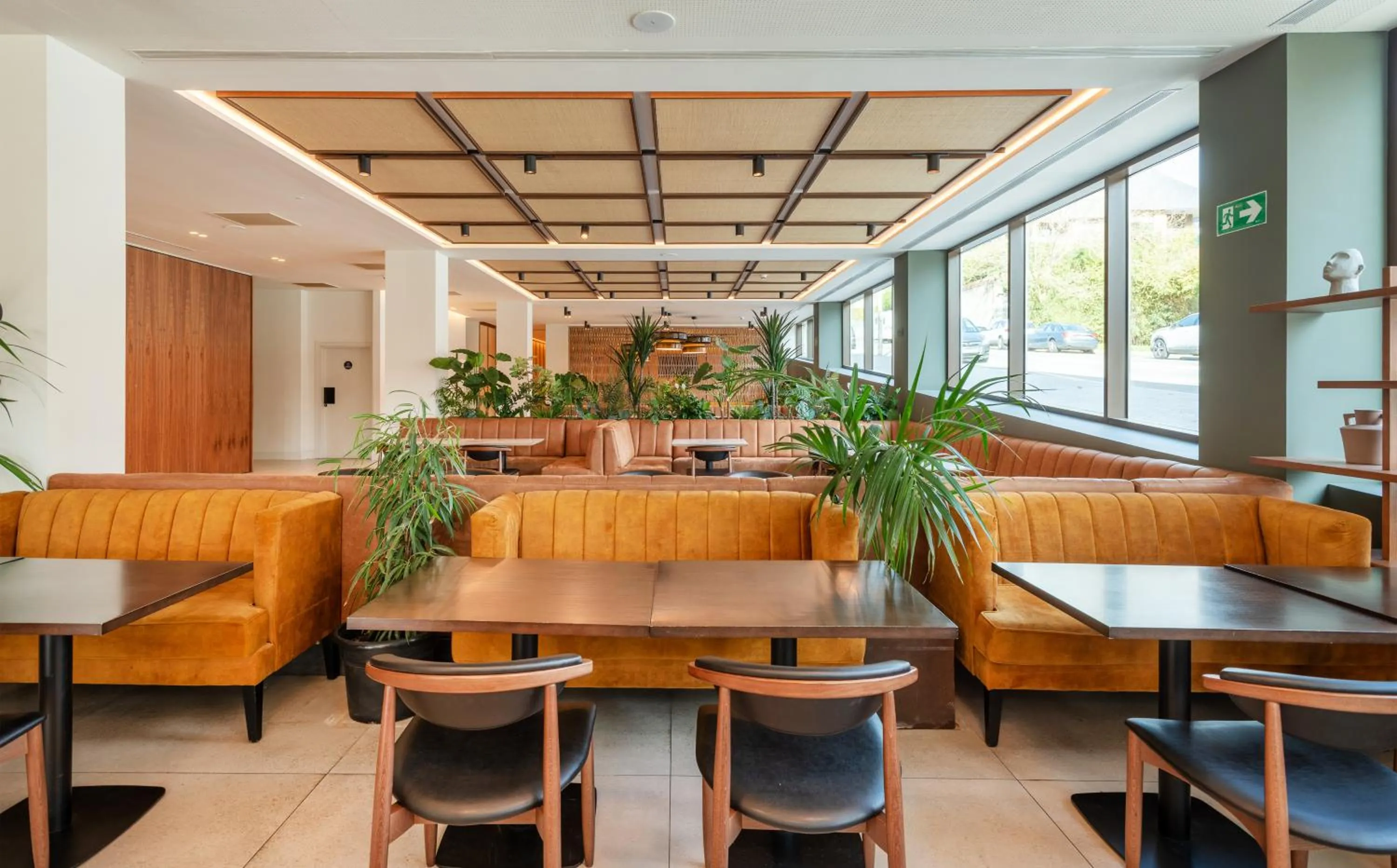 Buffet breakfast in Leonardo Hotel San Sebastián