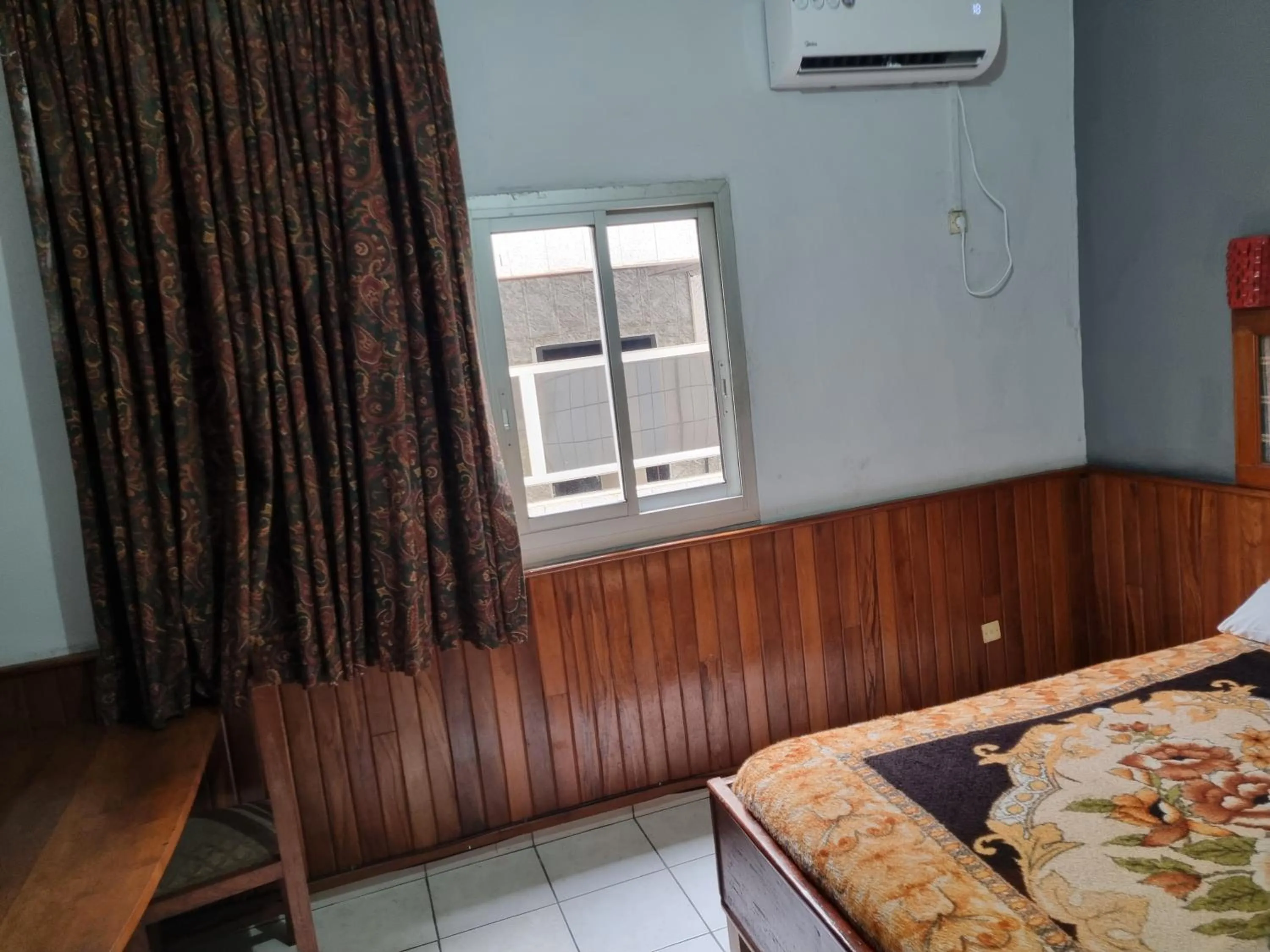 Bedroom, Bed in HOTEL SAFFANA