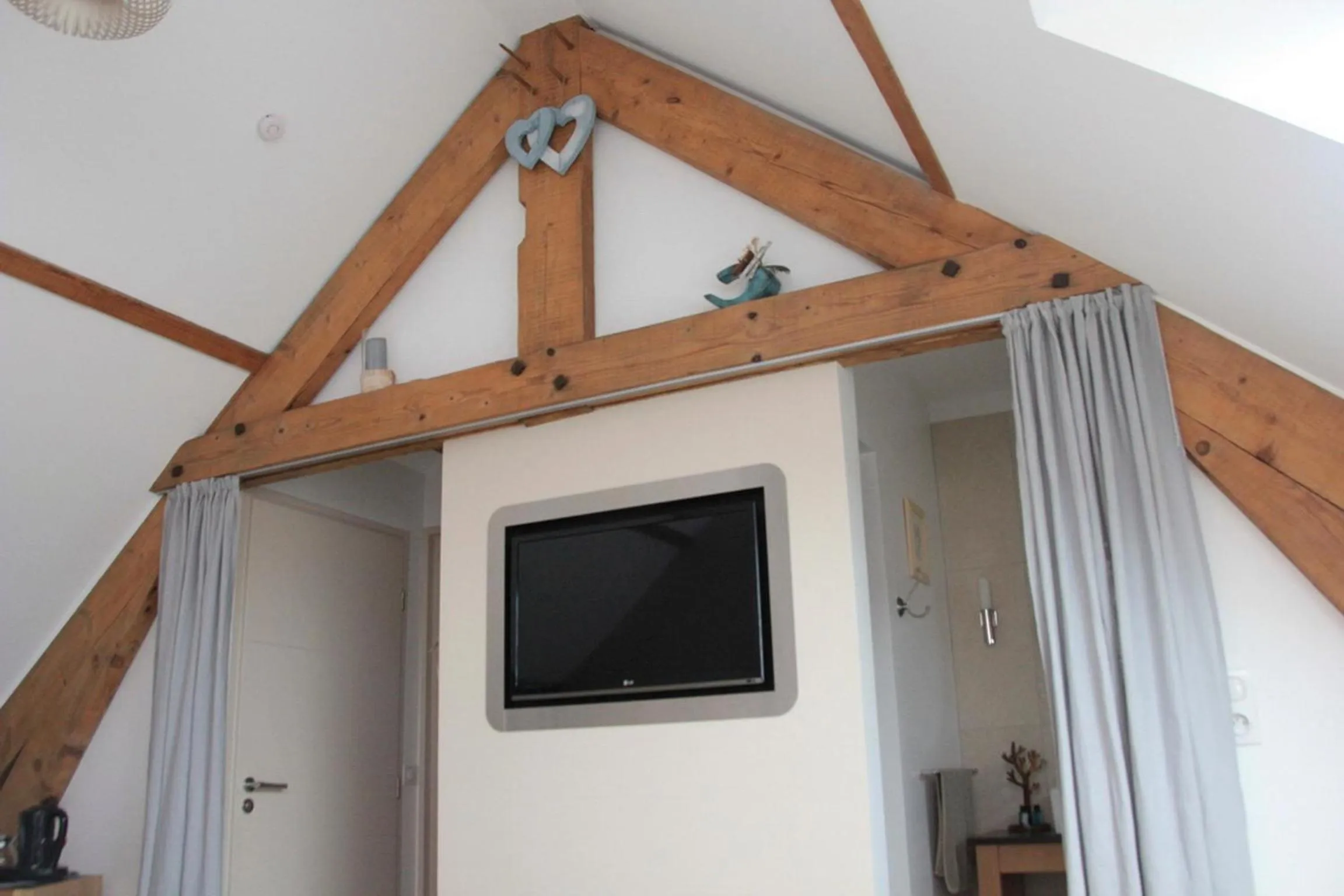 TV and multimedia in Au Coeur Des Hôtes