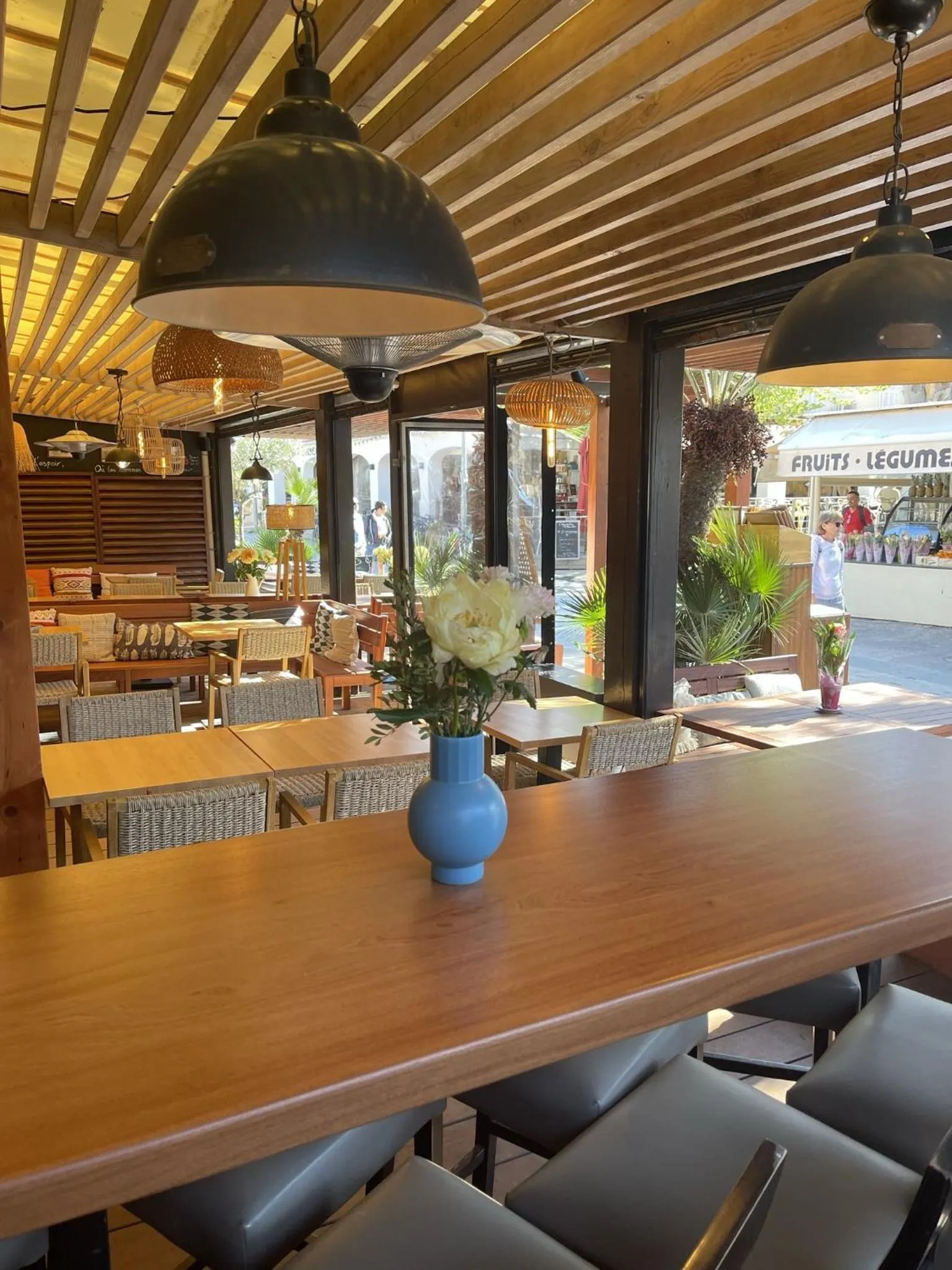 Dining area in L'Oustaou De Porquerolles