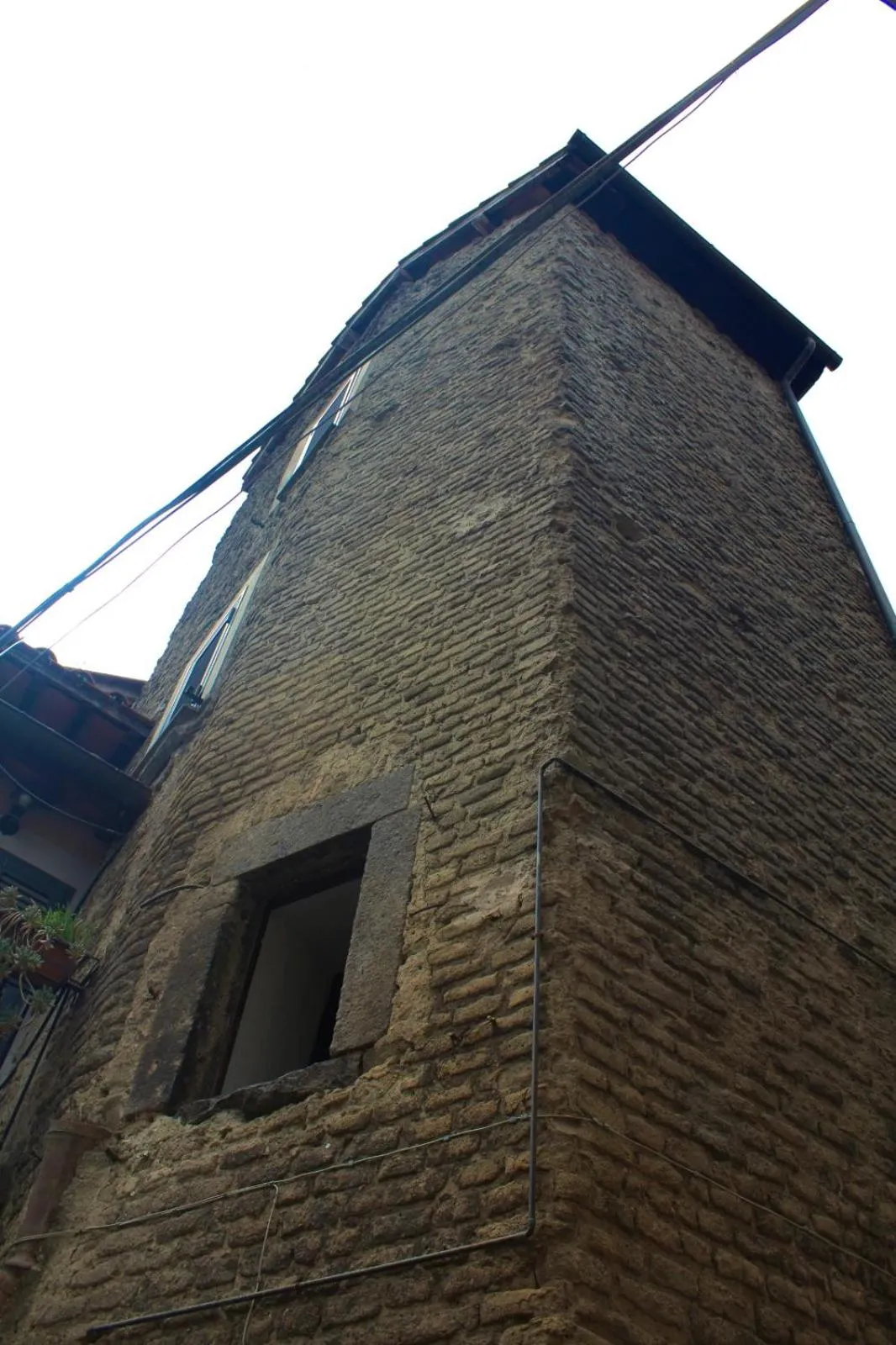 Property building in Torre Iolanda