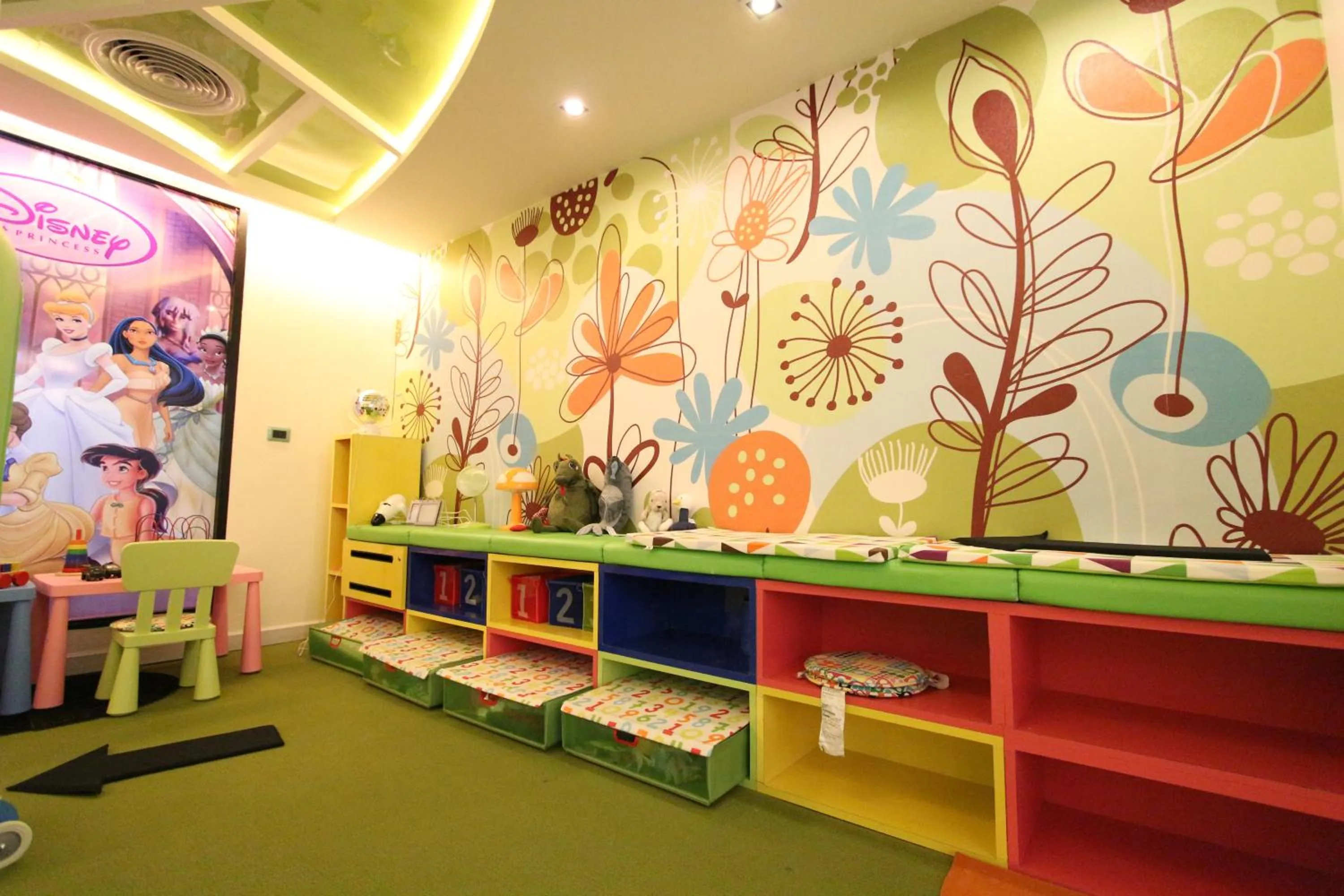 Area and facilities in The Beach Heights Resort SHA Plus