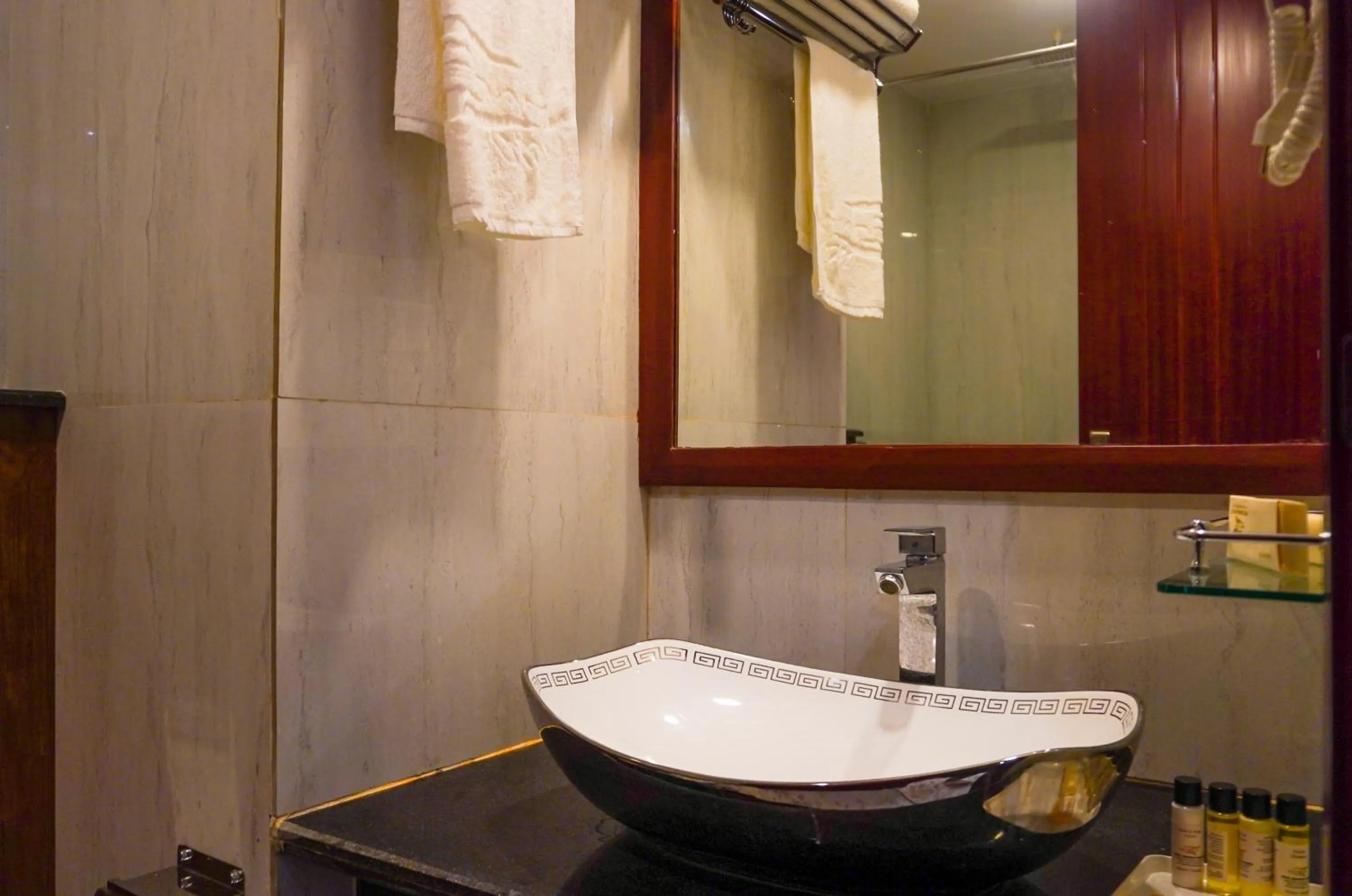 Bathroom in Mansha Palace