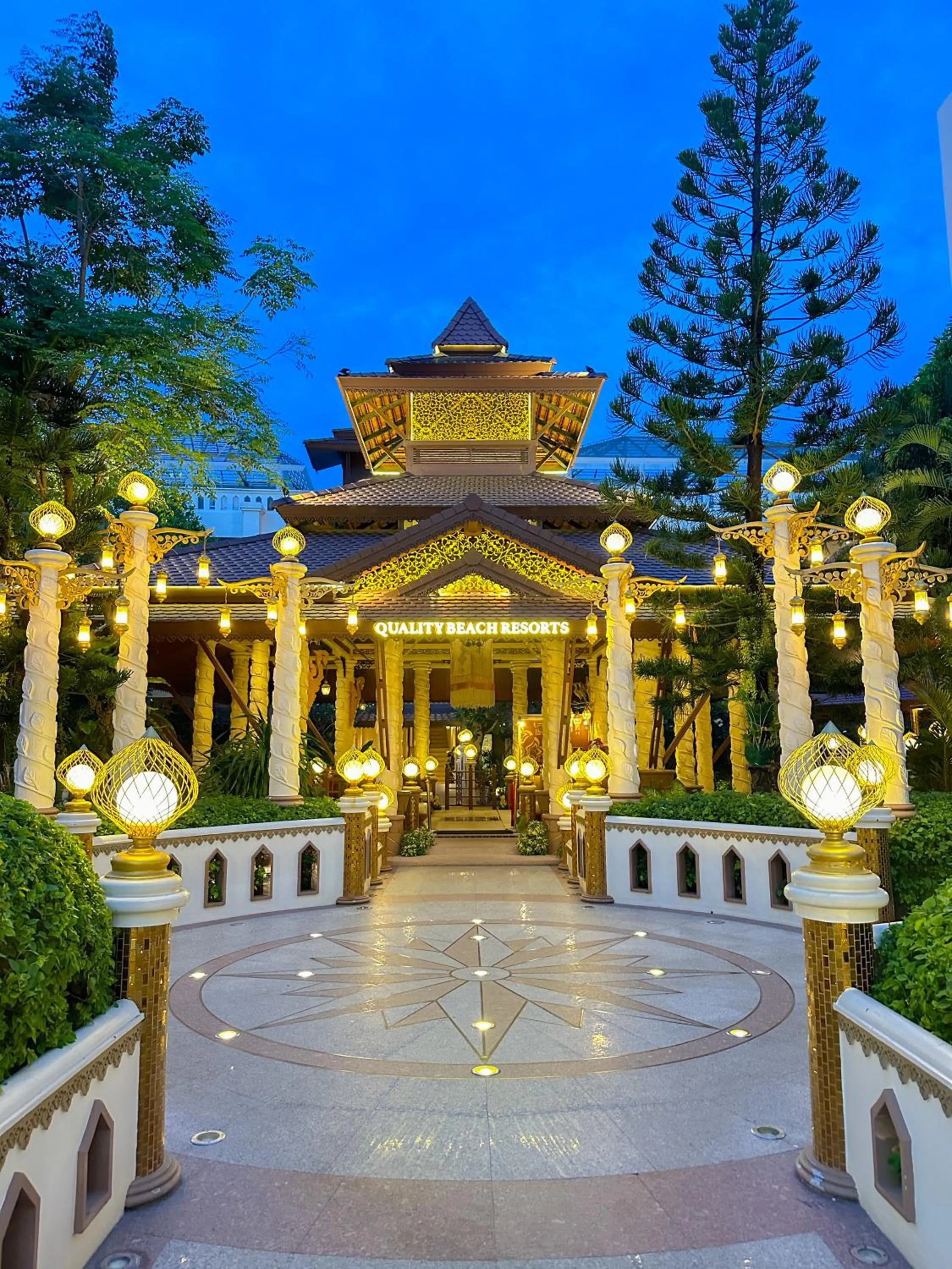 Property building in Quality Beach Resorts and Spa Patong