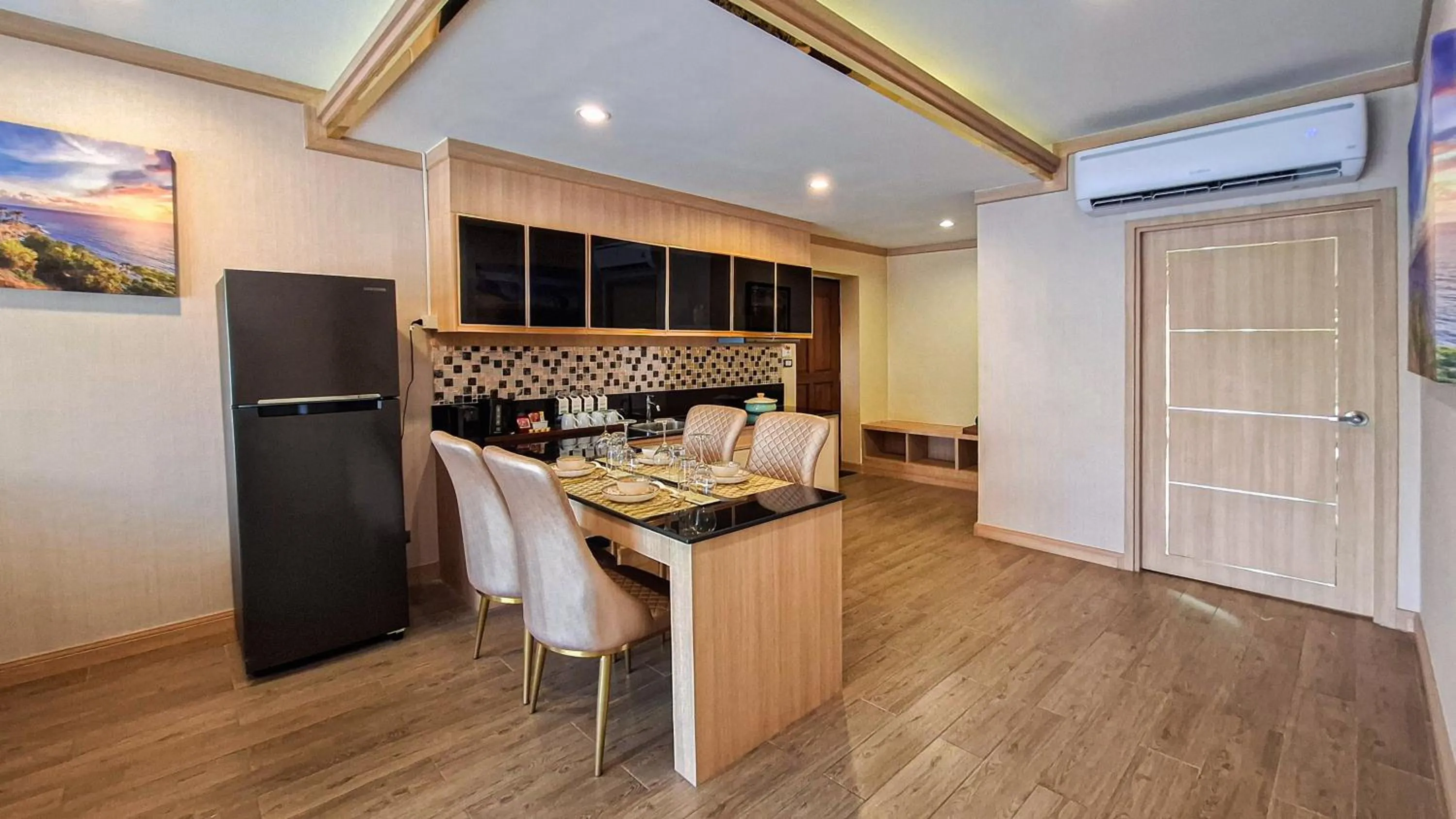 Kitchen or kitchenette in Quality Beach Resorts and Spa Patong