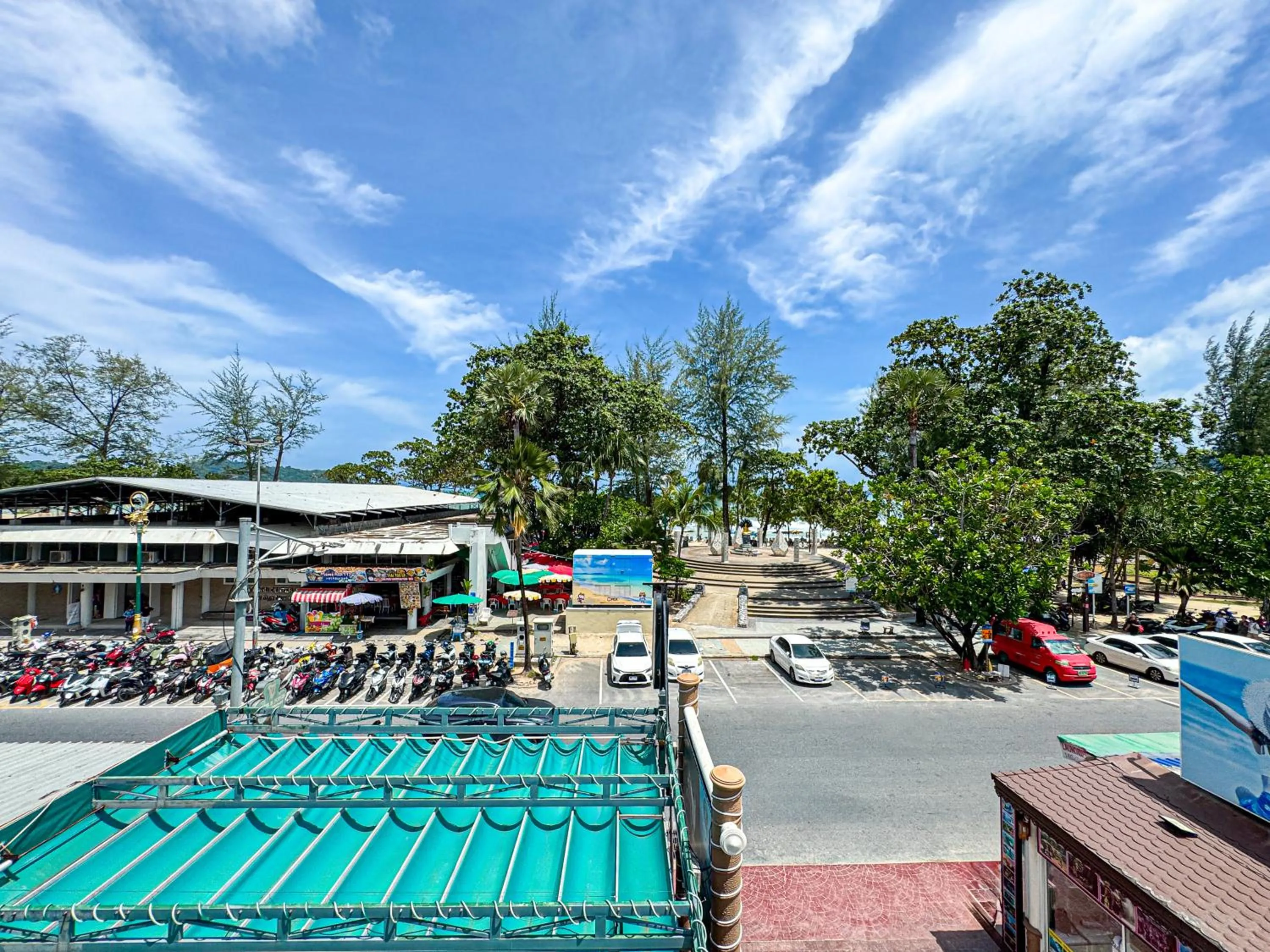 Day in Quality Beach Resorts and Spa Patong