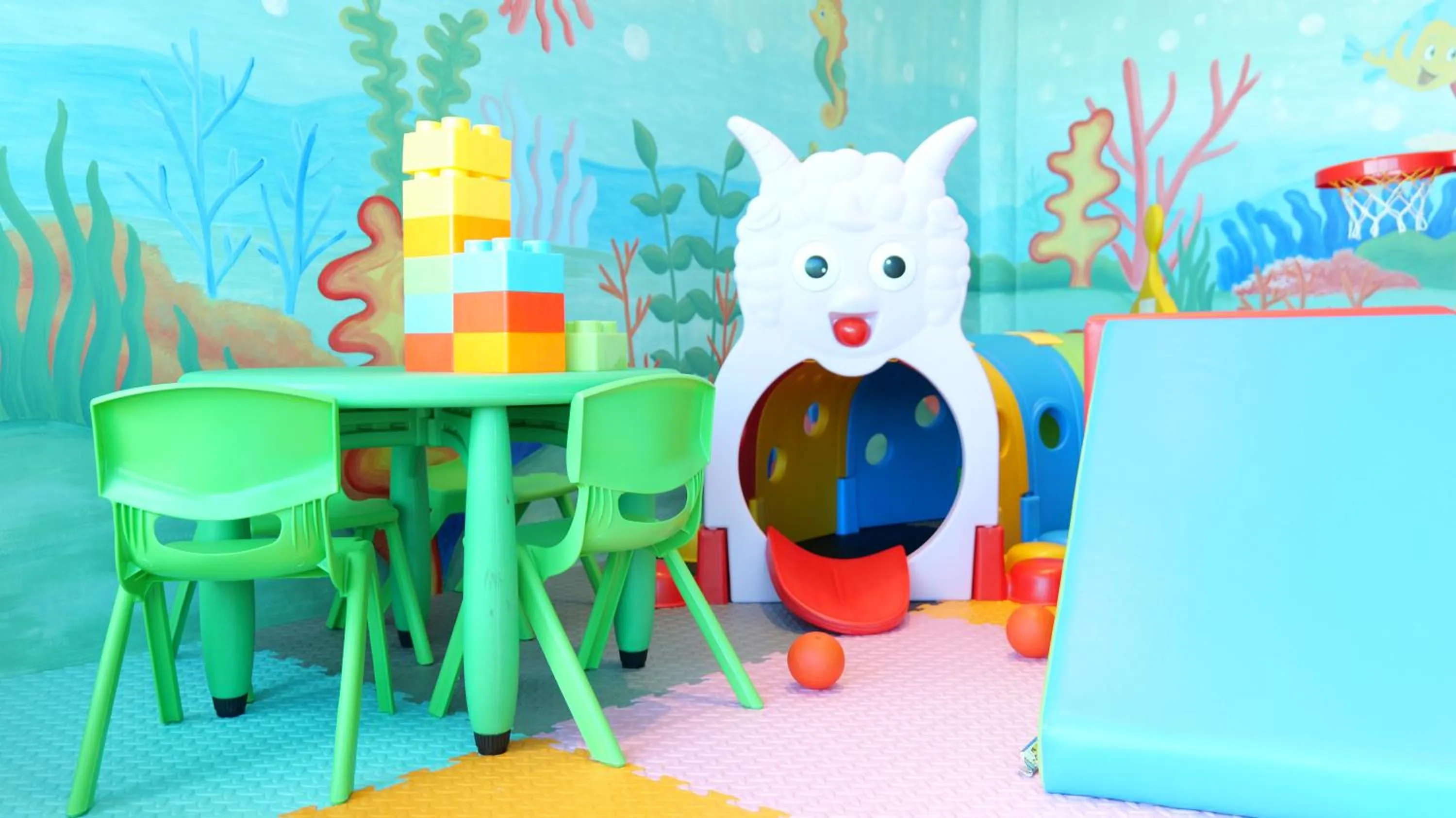 Children play ground in Quality Beach Resorts and Spa Patong