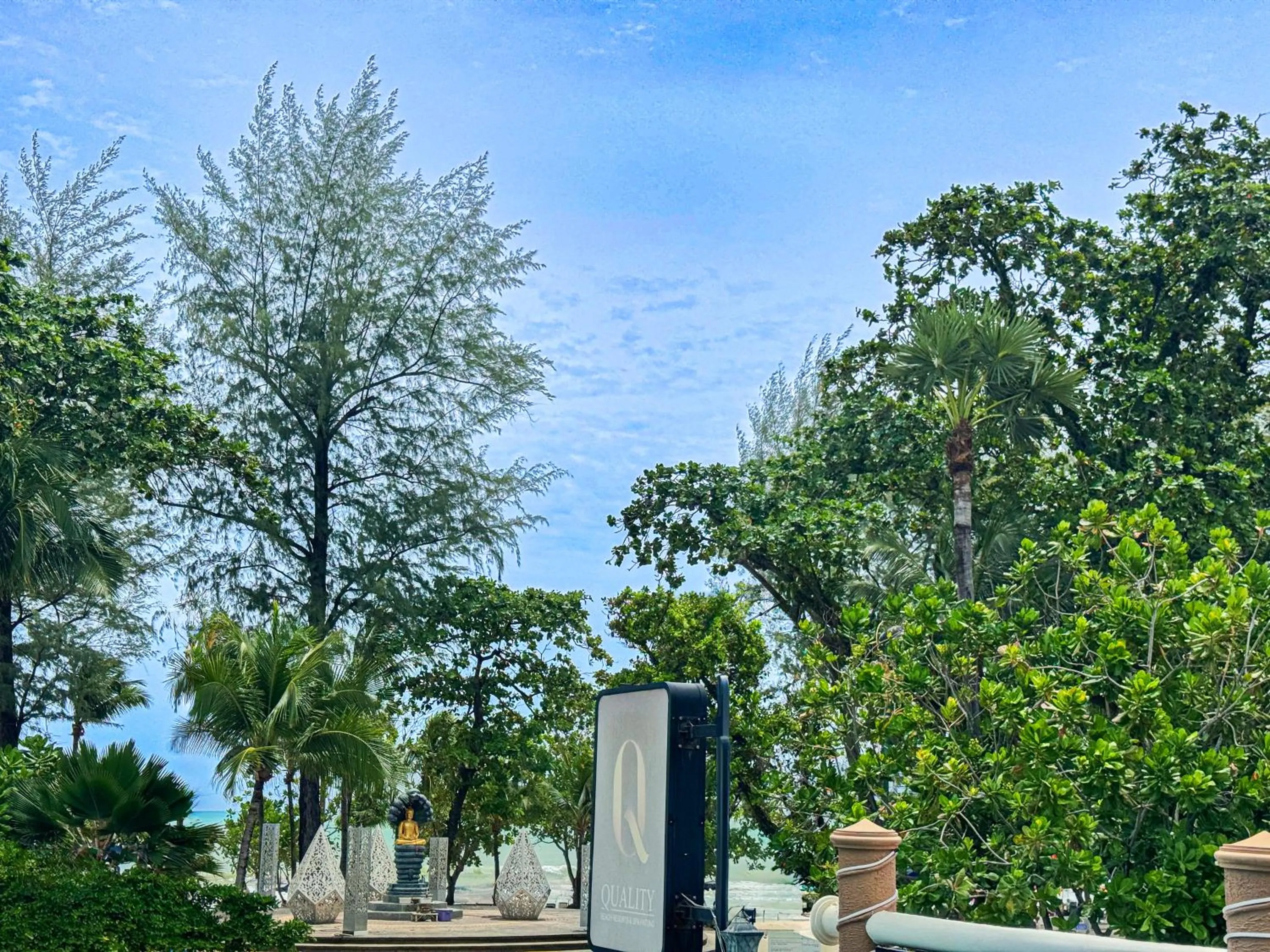 Day in Quality Beach Resorts and Spa Patong