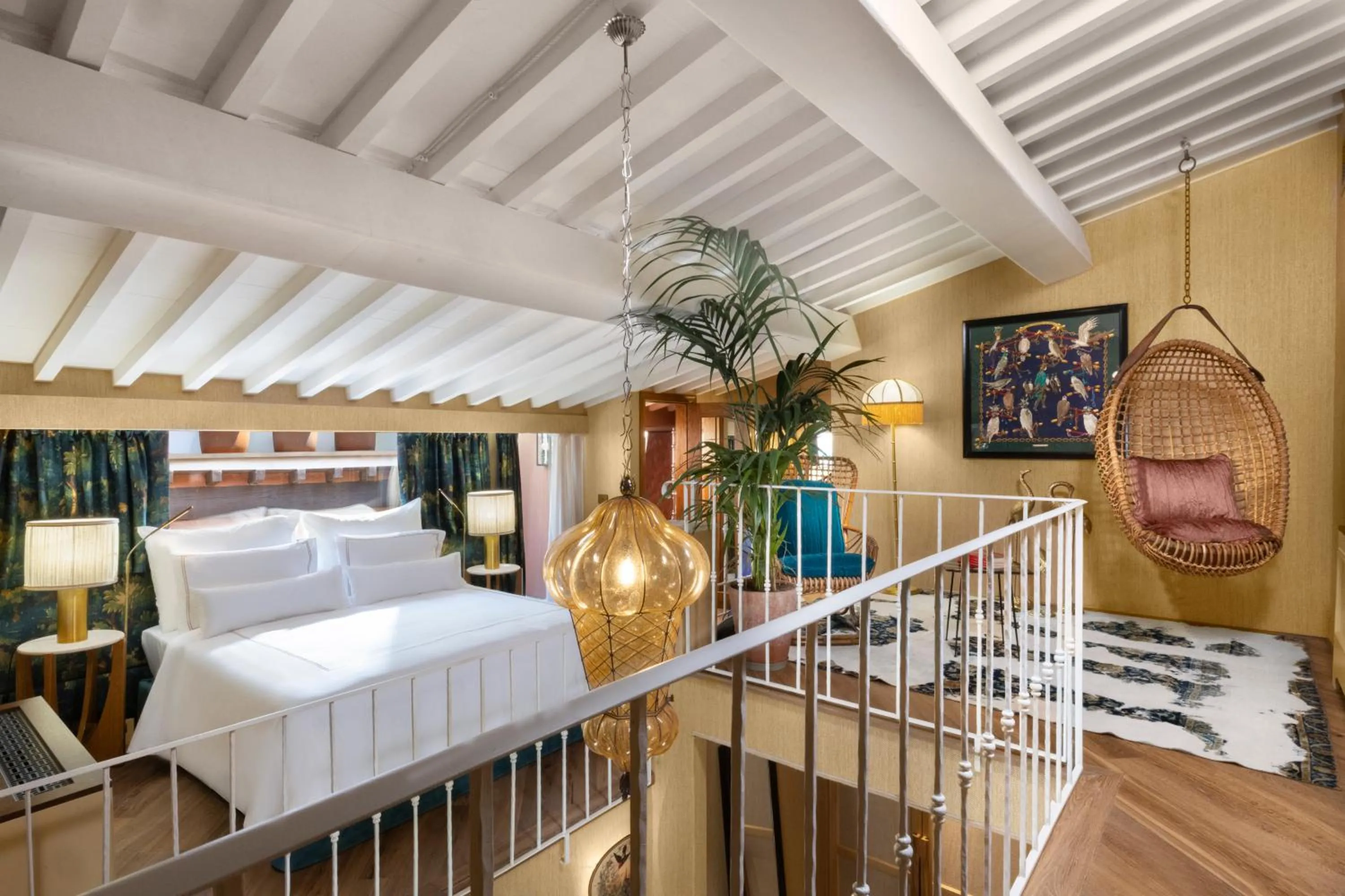 Bedroom, Bed in The James Suite Hotel Firenze 1564 - Small Luxury Hotels of the World