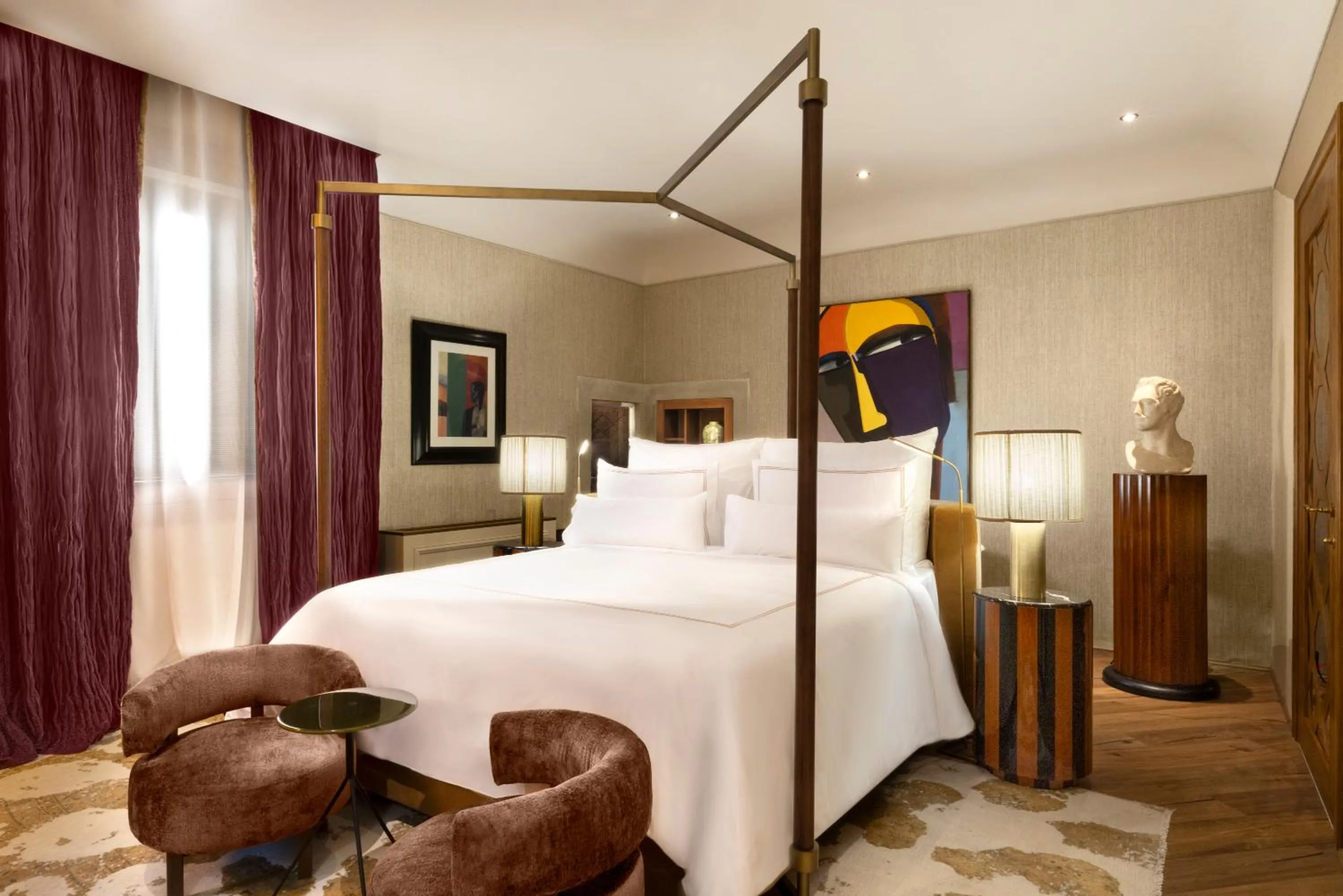 Bedroom, Bed in The James Suite Hotel Firenze 1564 - Small Luxury Hotels of the World