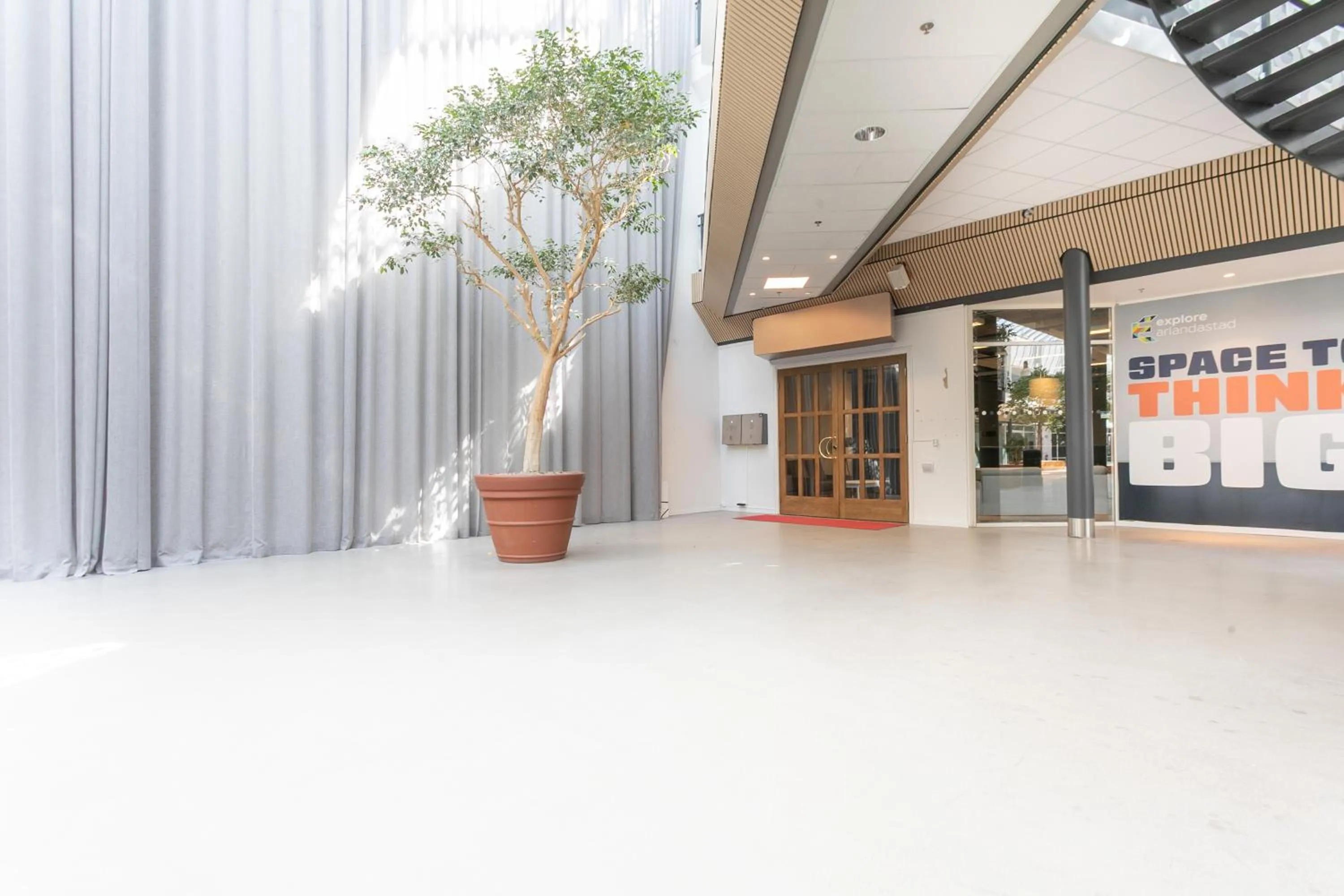 Property building in ApartDirect Arlandastad