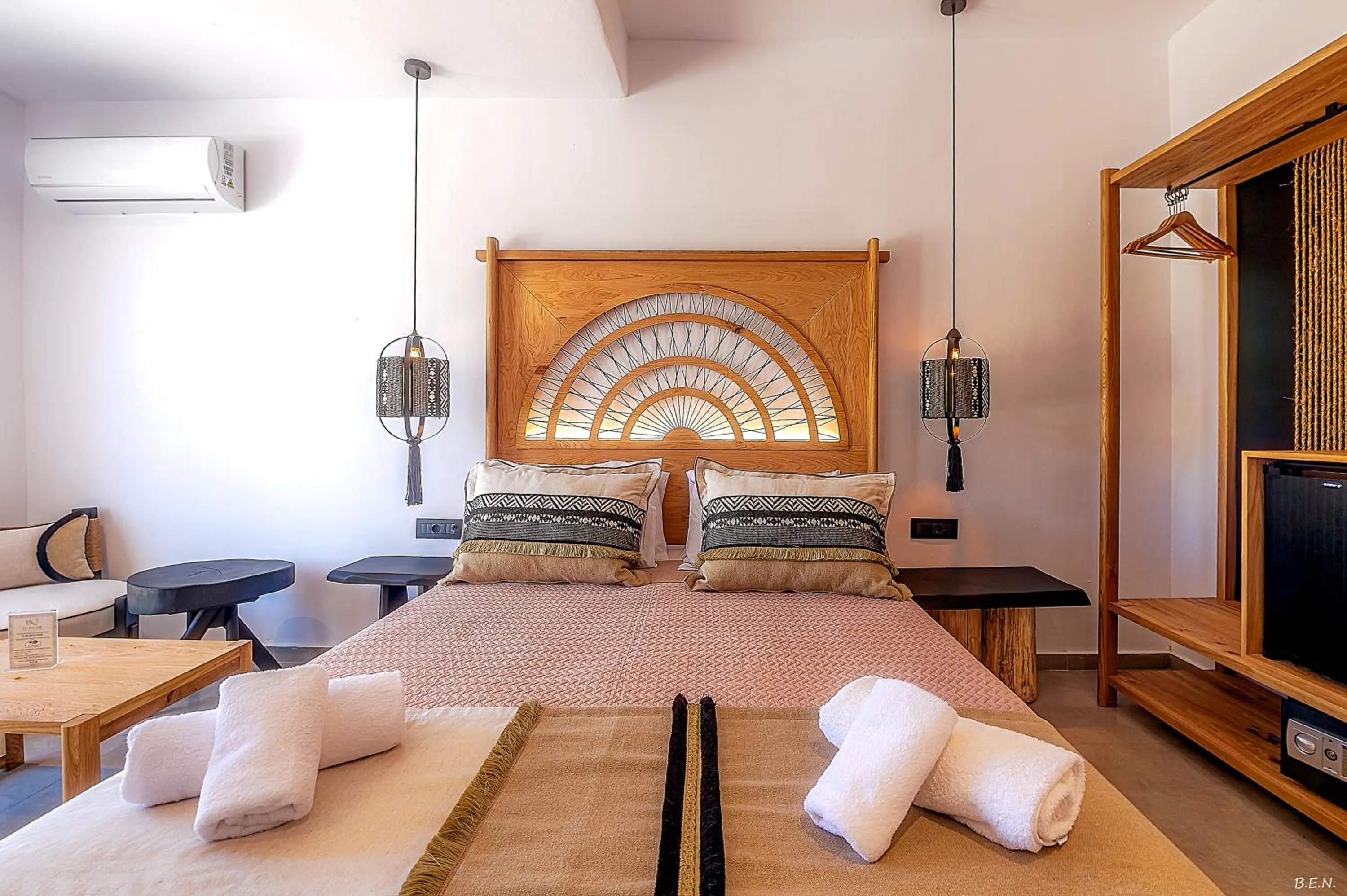 Bed in Le Palme Mykonos