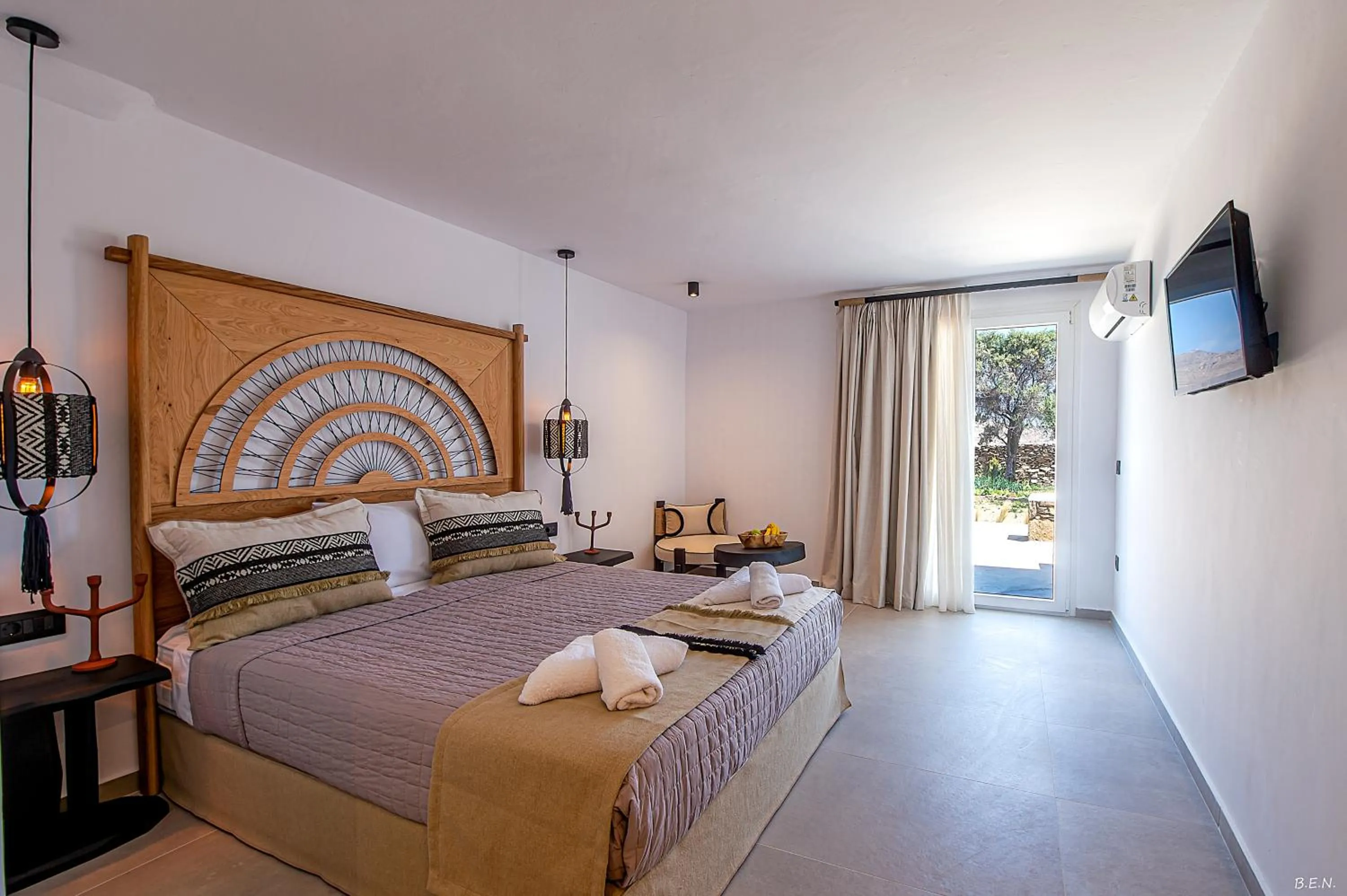 Bed in Le Palme Mykonos