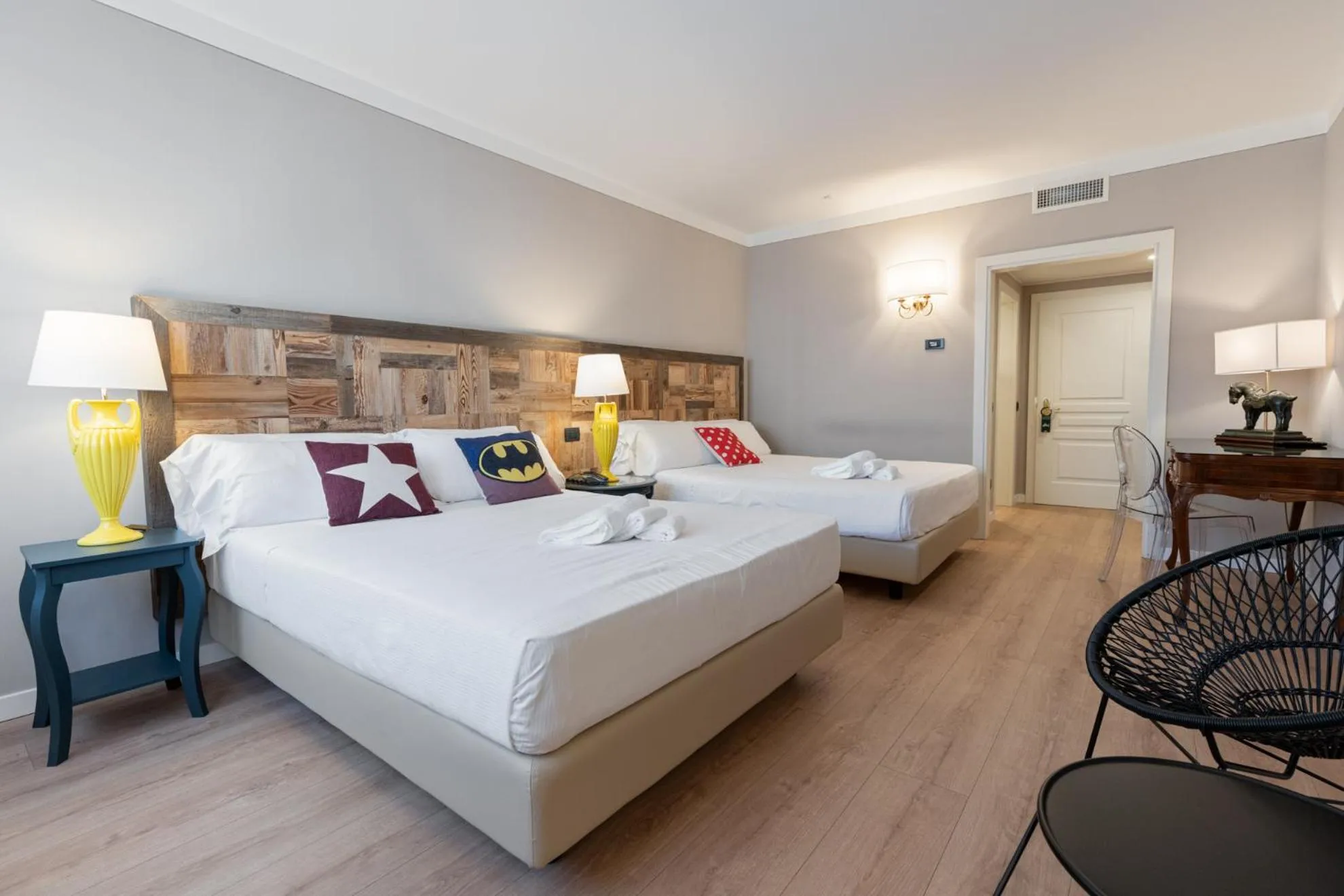 Photo of the whole room, Bed in Hotel Leon d'Oro