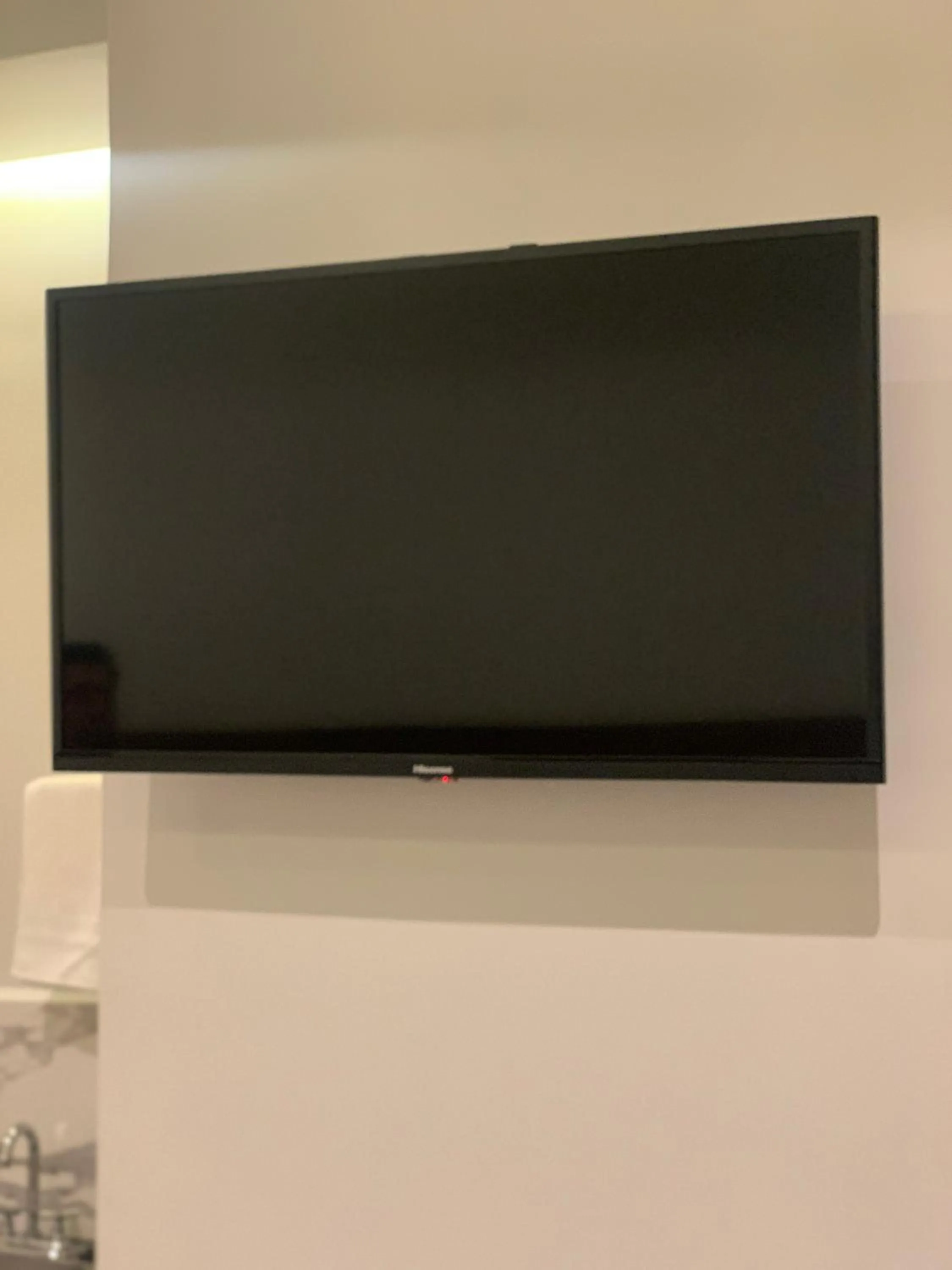 TV and multimedia in BERTHEL SUITES