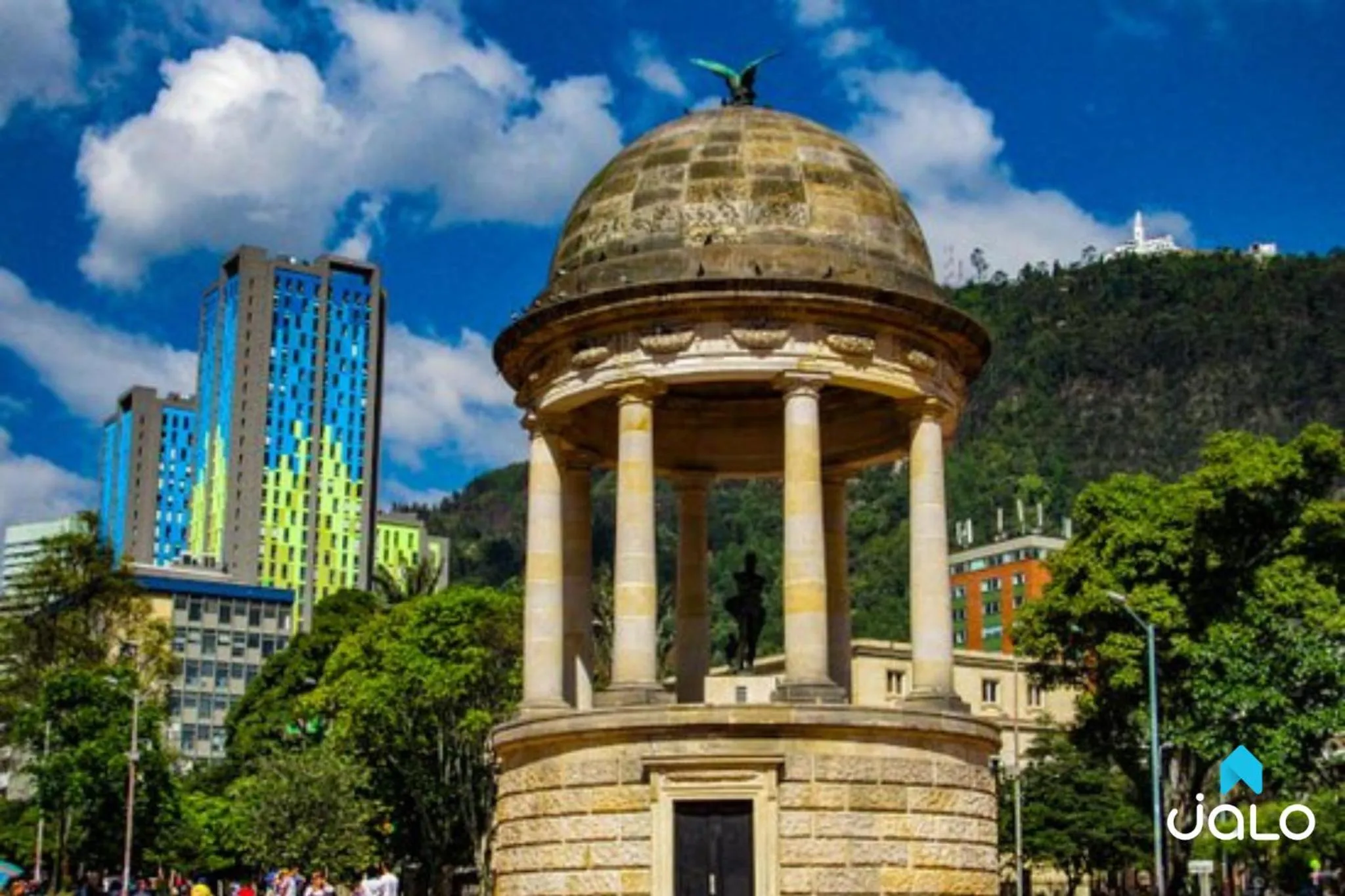 Mountain view in Torre Ventto Lofts By Jalo