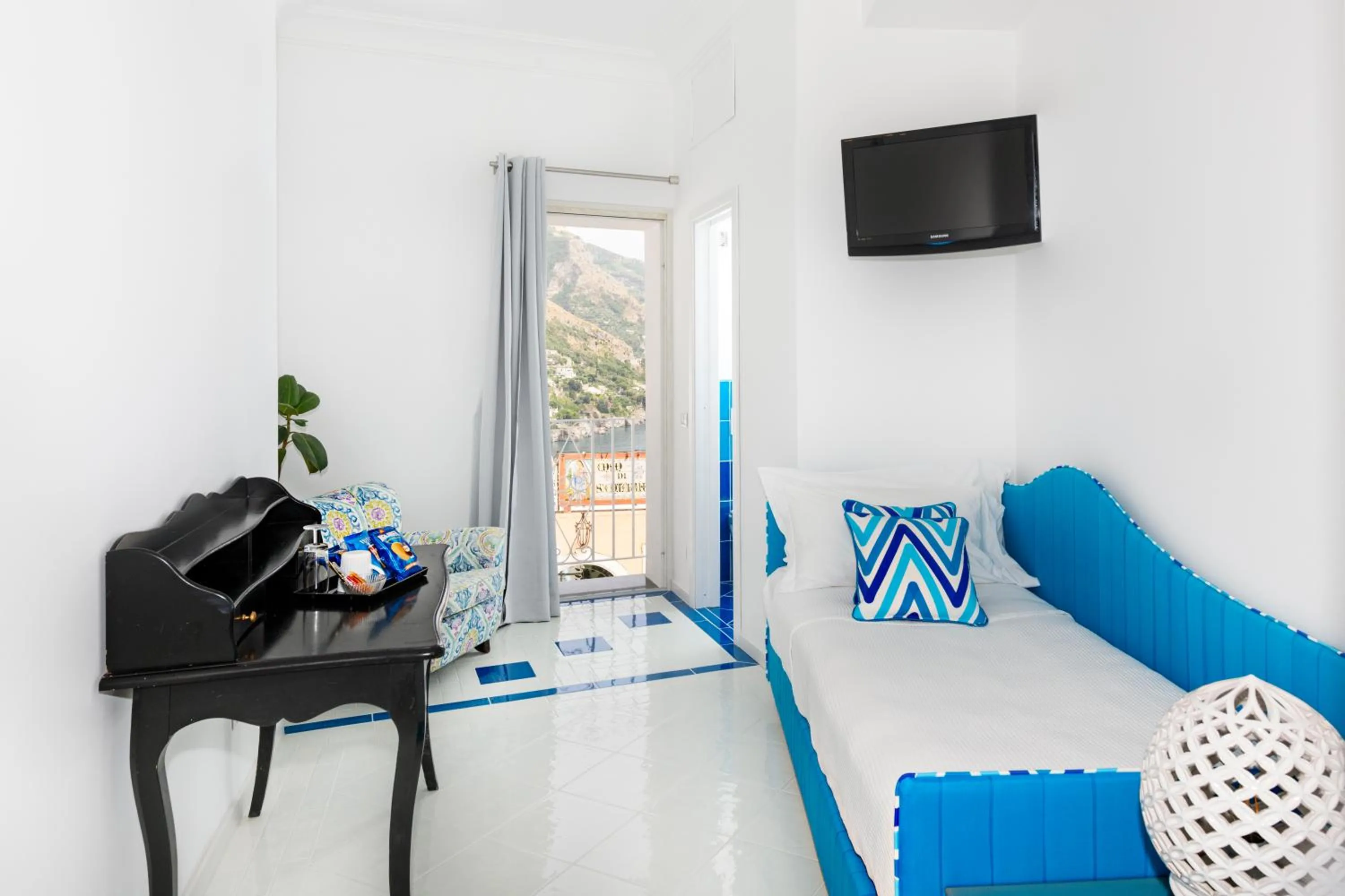 Bedroom, Bed in Hotel Reginella