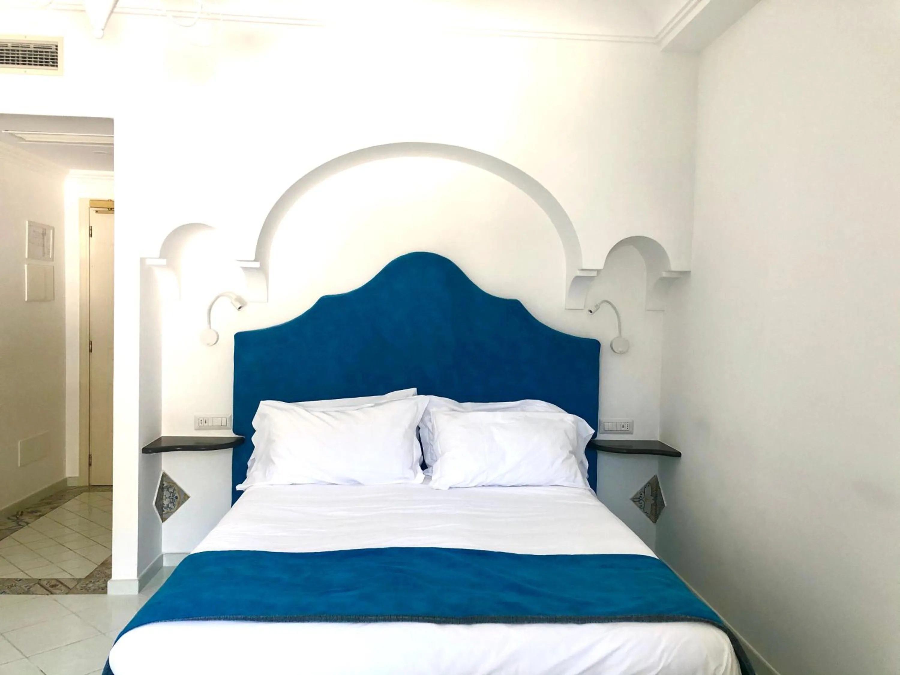 Bed in Hotel Reginella