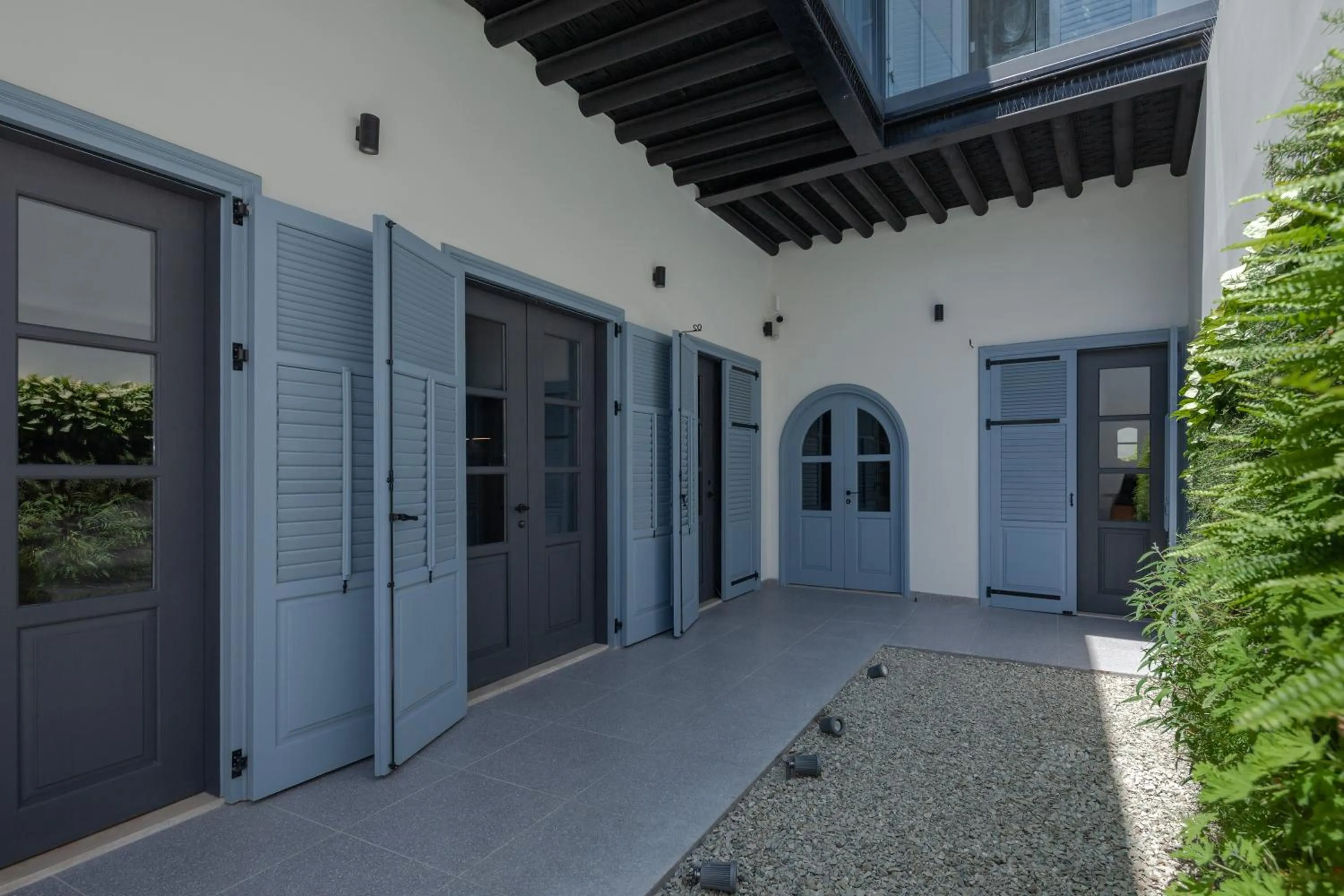 Inner courtyard view in The Sendal Boutique Hotel