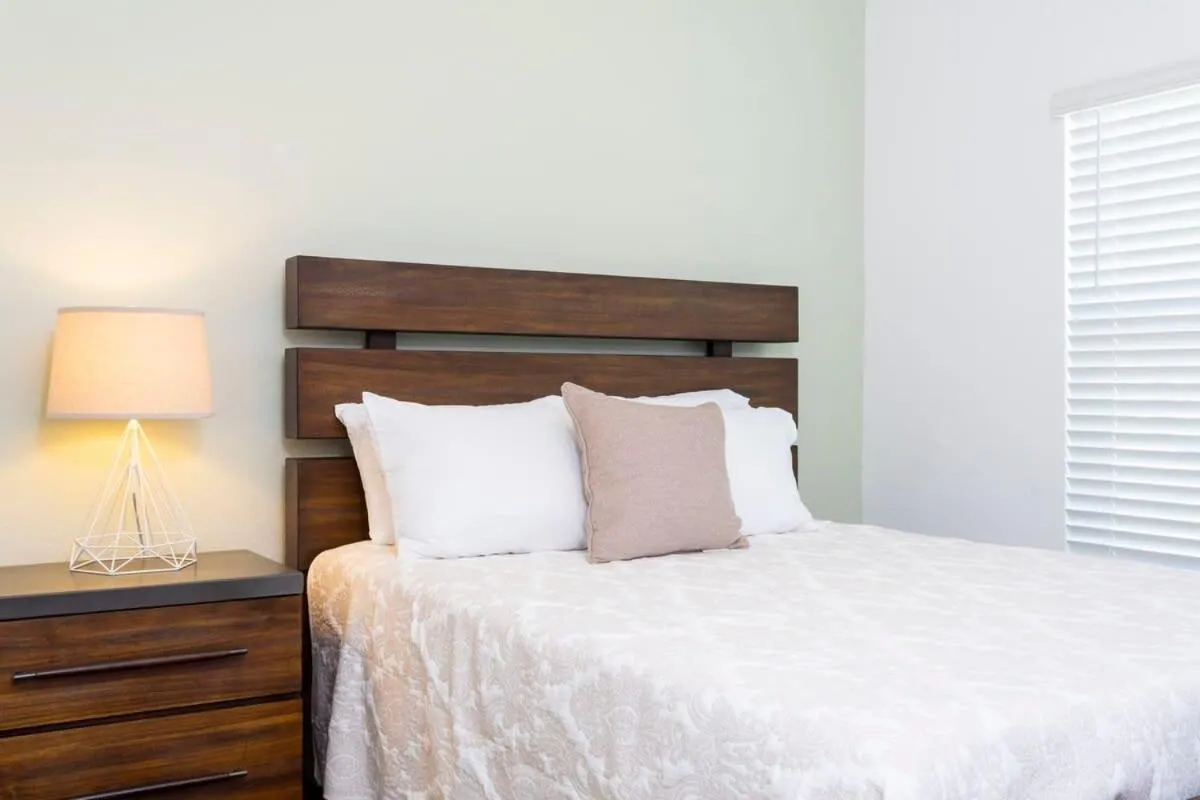 Bed in Gorgeous 5 Bd w/ Pool Close to Disney @ Champions Gate 948