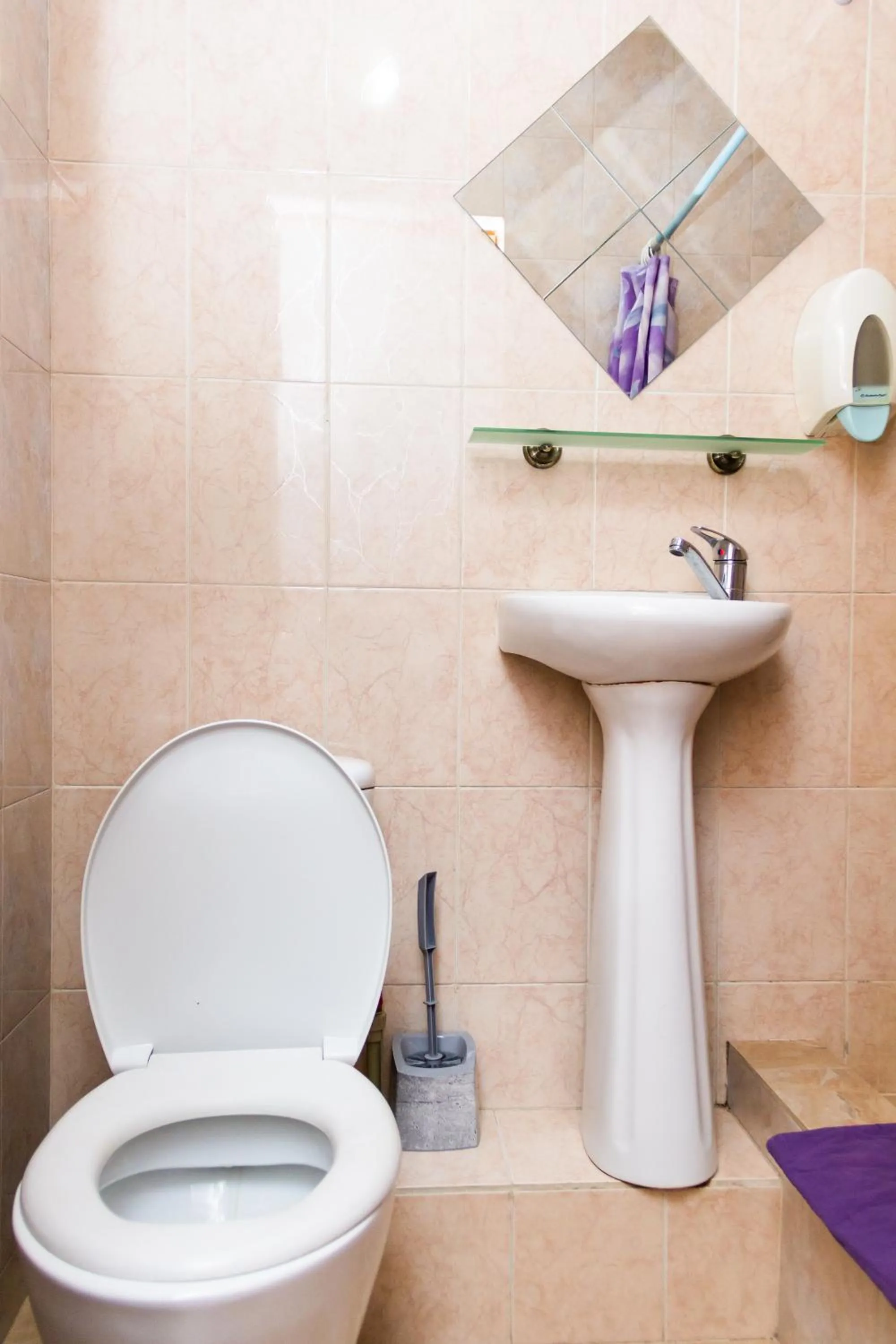 Bathroom in Hotel Tahar