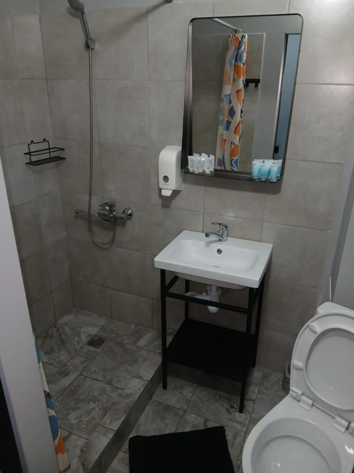 Bathroom in Hotel Tahar