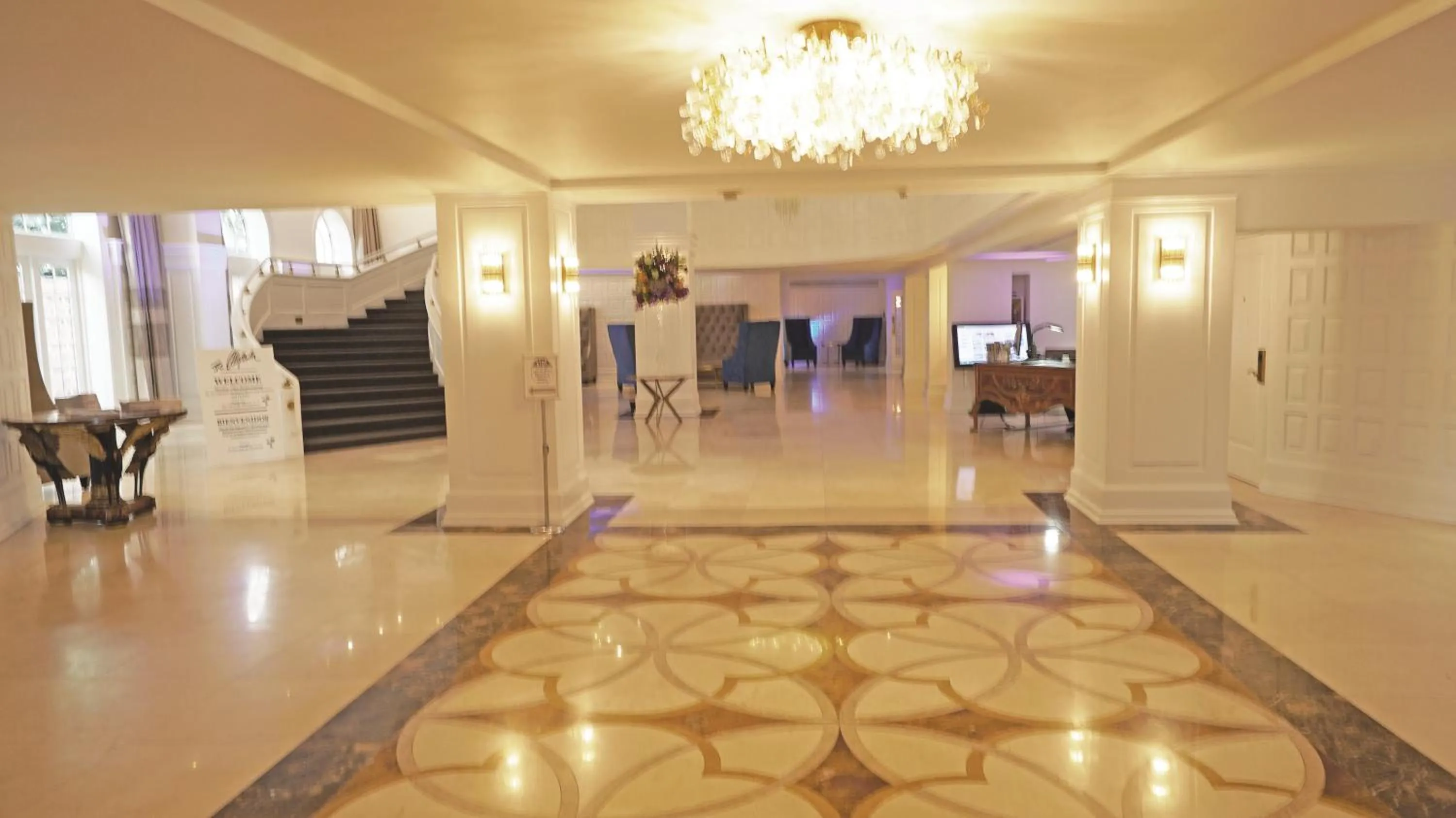 Living room in Deluxe Apartments by South Florida Vacations