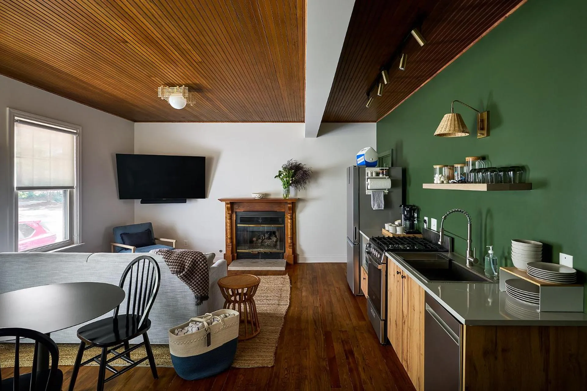 Kitchen or kitchenette in The Neighborhood Hotel Grand Beach
