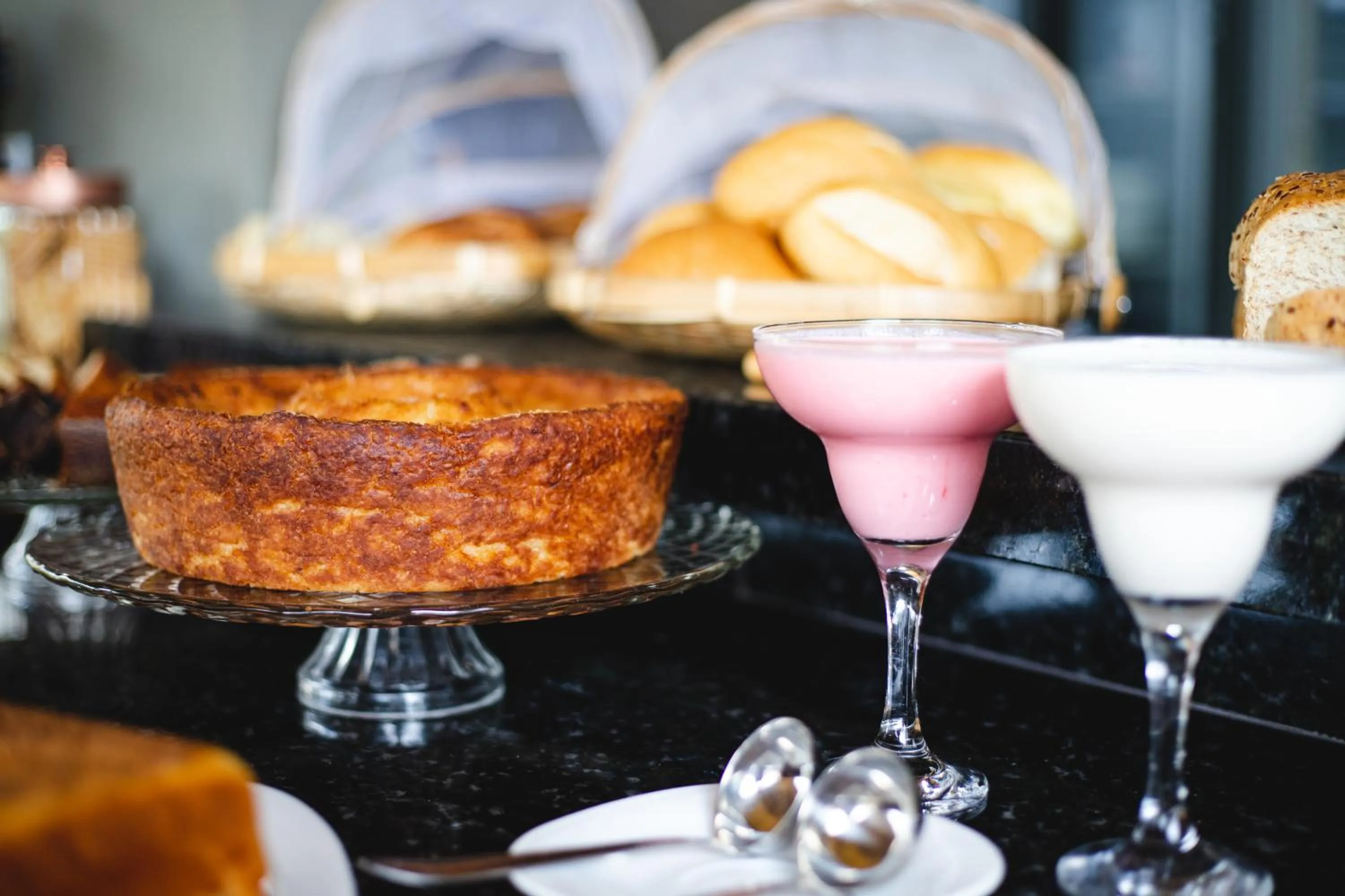 Breakfast in UNKUÉ POUSADA FLATS