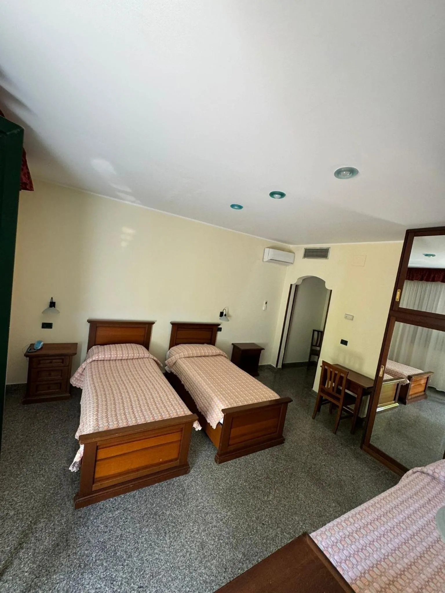 Bed in Hotel Arcobaleno