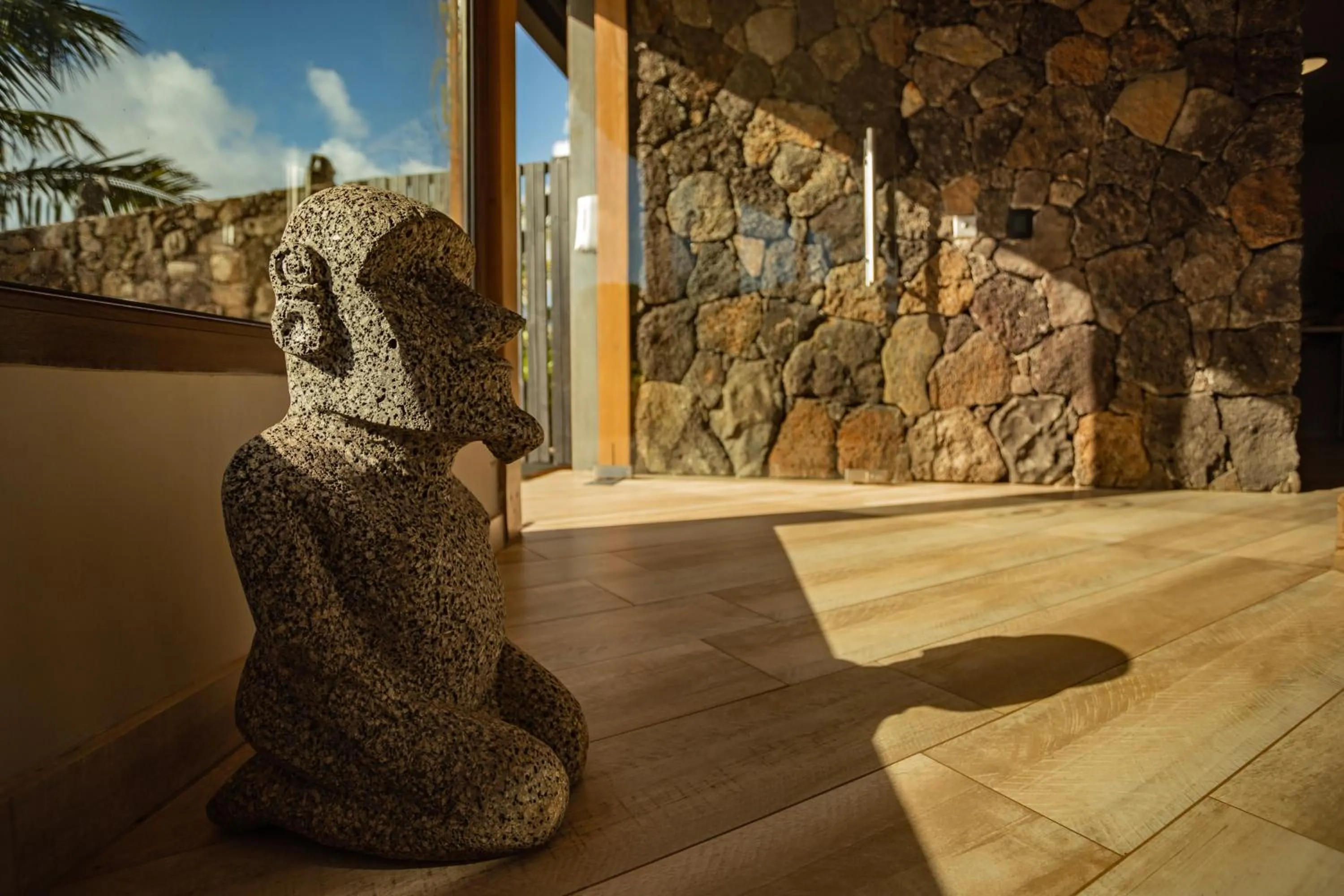 Decorative detail in Hotel Ohana Rapa Nui