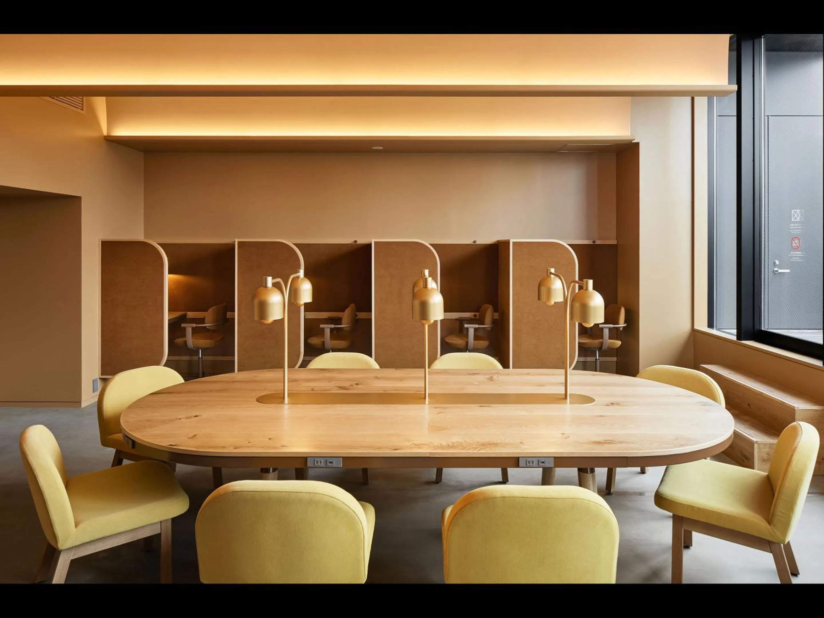 Communal lounge/ TV room in 9h nine hours woman Shinjuku