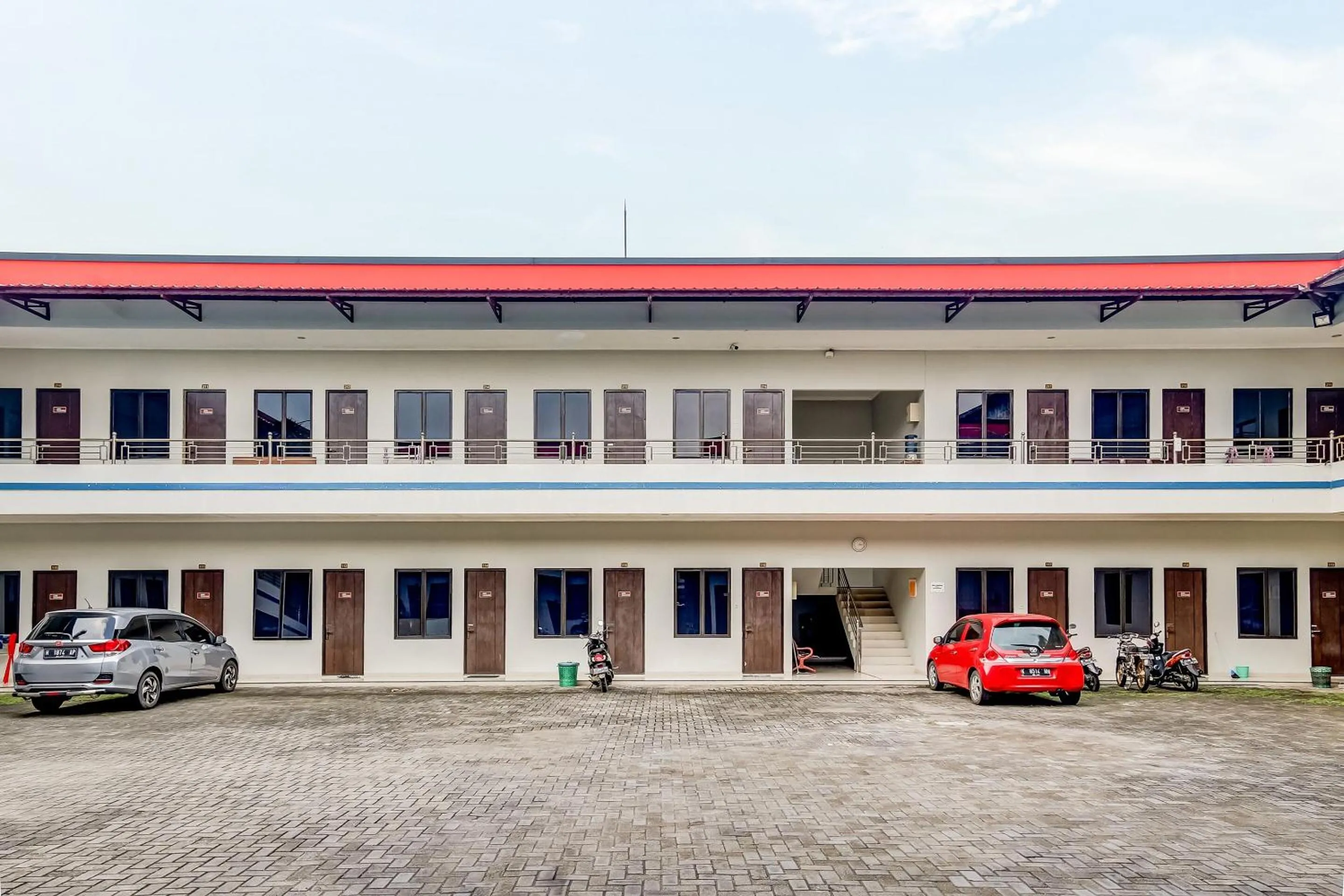 Lobby or reception in OYO 90927 Homestay Tentrem 2