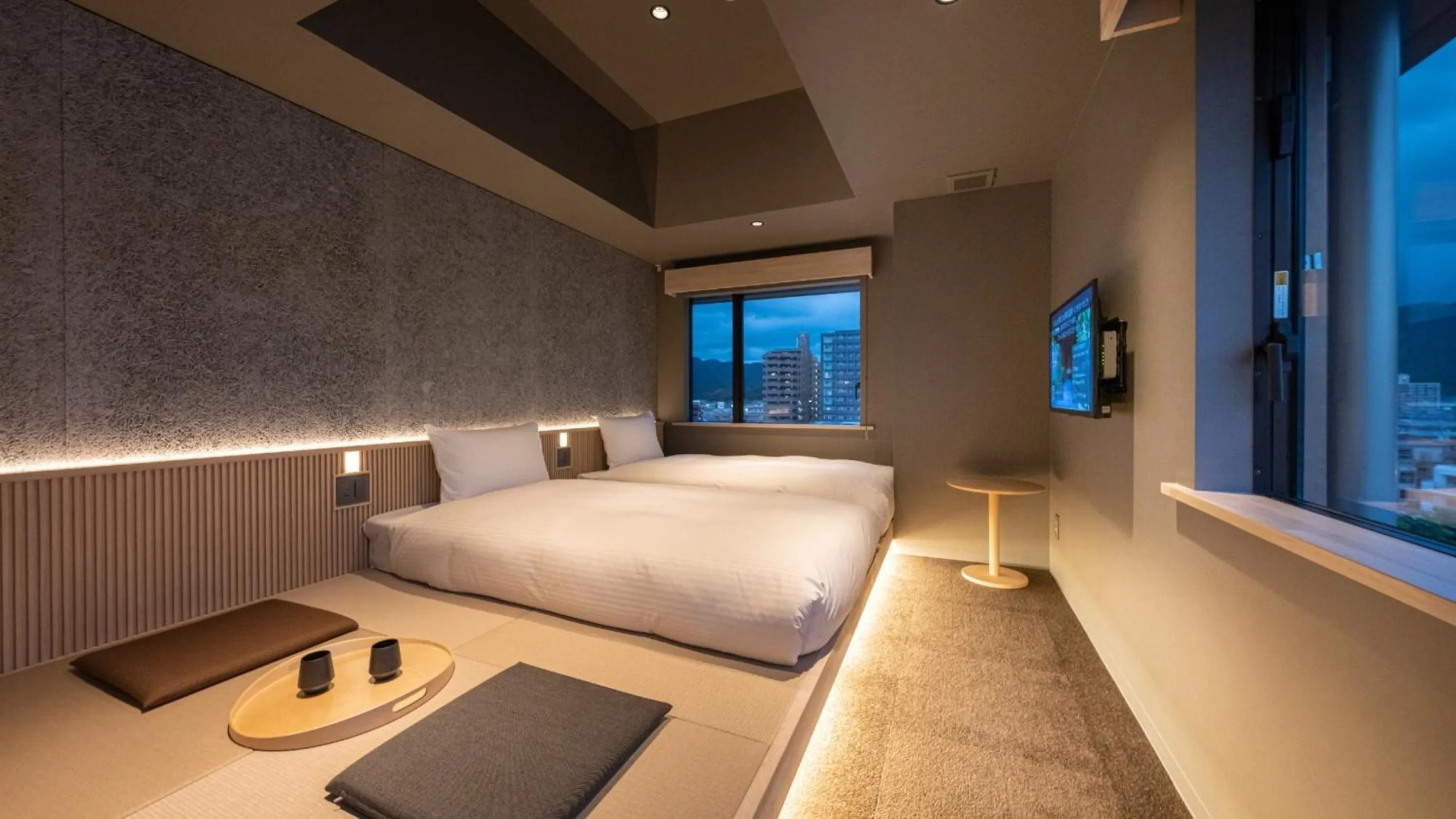 Photo of the whole room, Bed in Onn Yuda Onsen