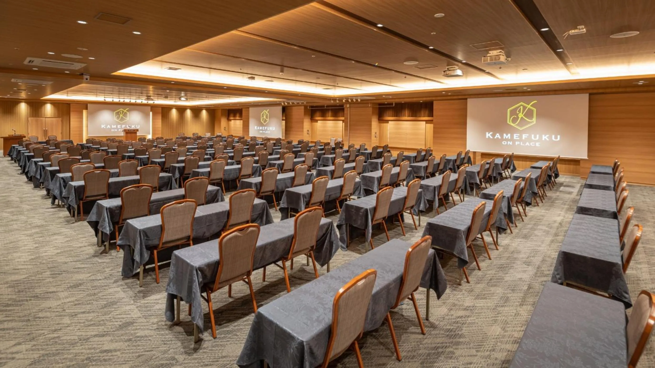 Business facilities in Onn Yuda Onsen