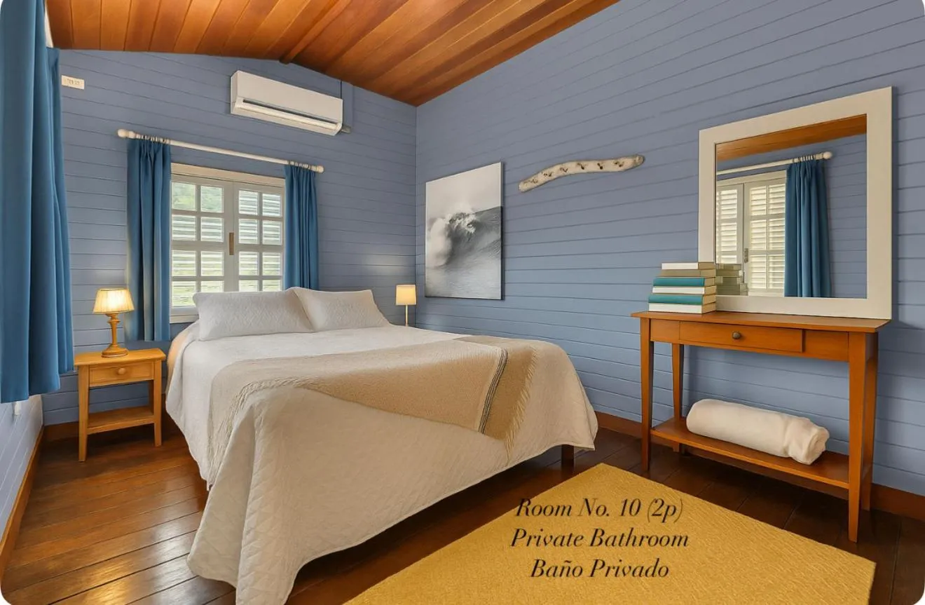 Bed in Looking Good Surf House San Juan del Sur