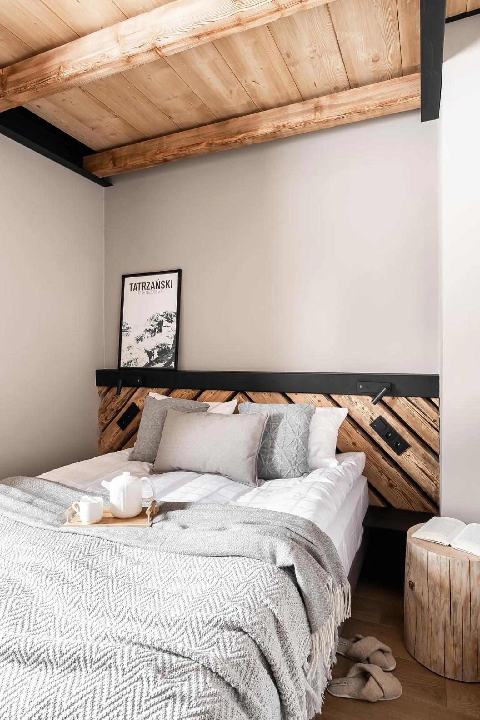 Bed in Villa T Apartments & SPA