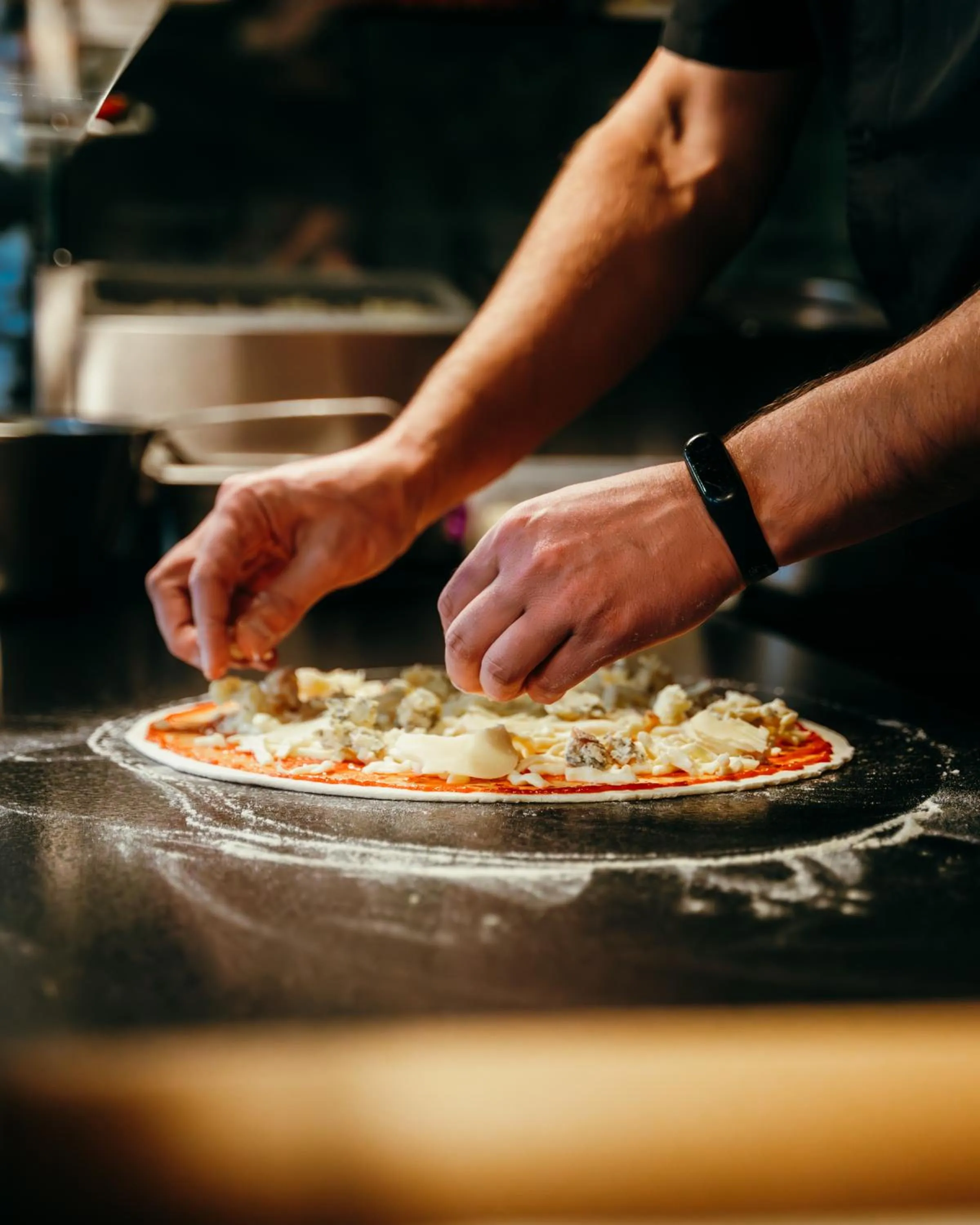 Restaurant/places to eat in Villa T Apartments & SPA