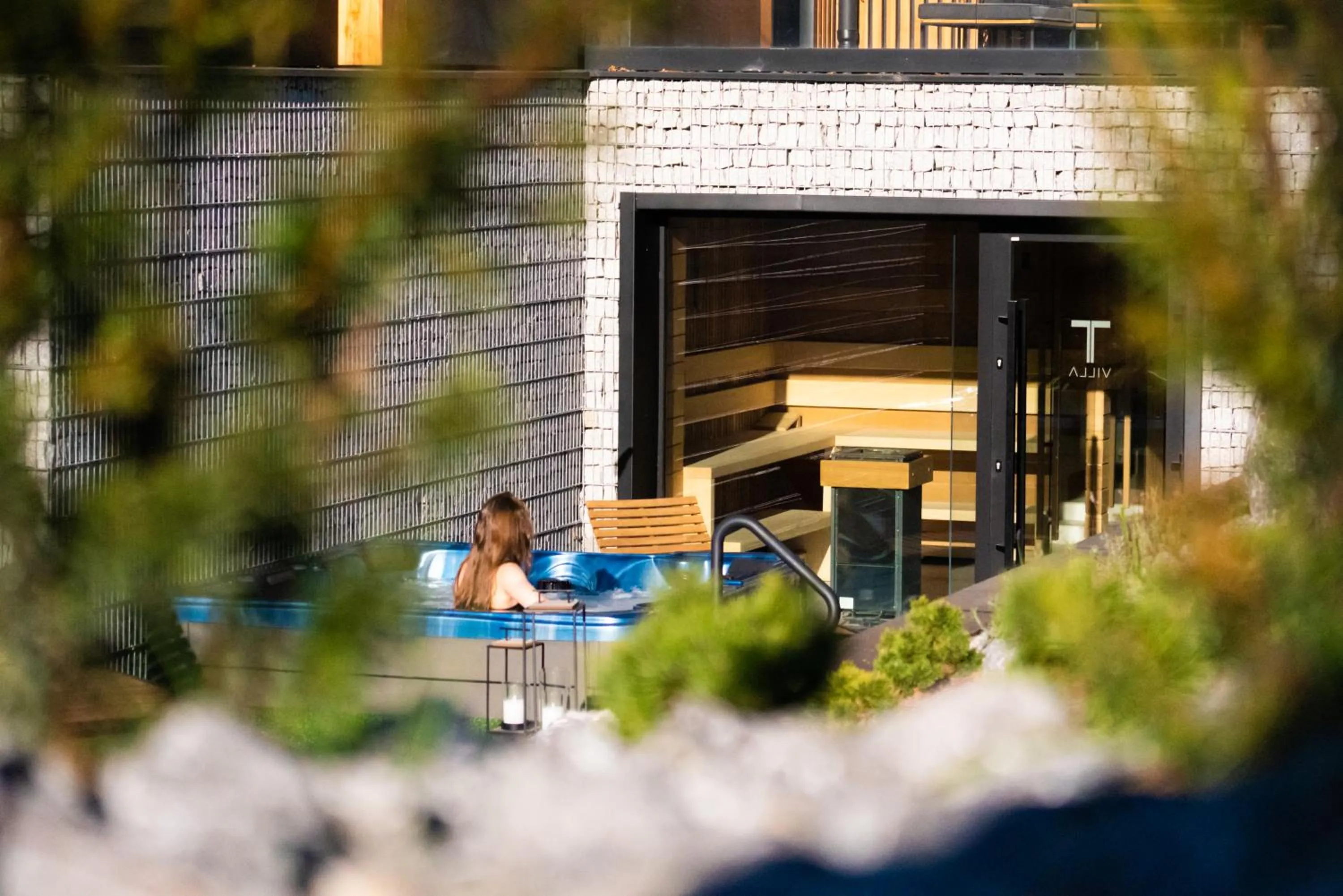 Hot Tub in Villa T Apartments & SPA