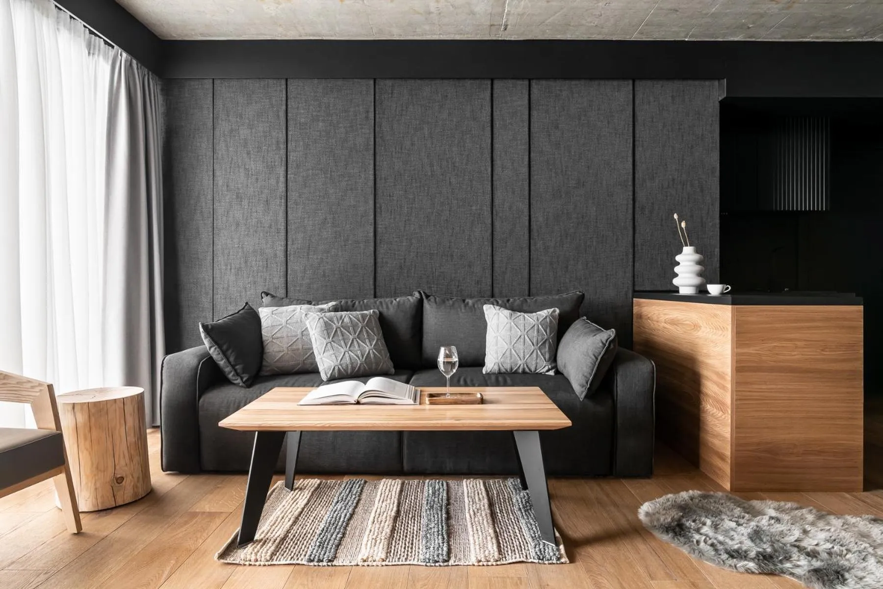 Kitchen or kitchenette in Villa T Apartments & SPA