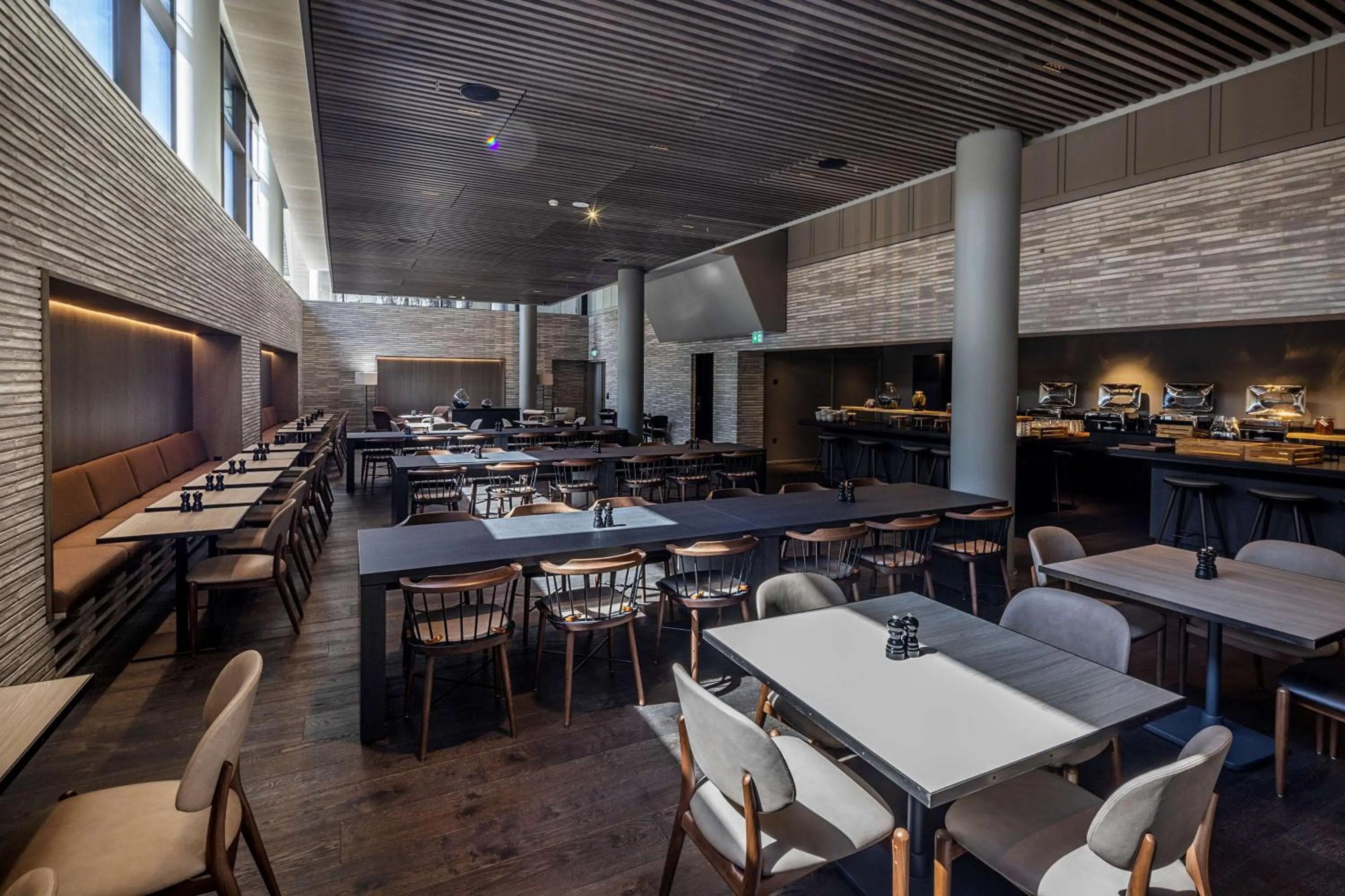Restaurant/places to eat in Scandic Spectrum