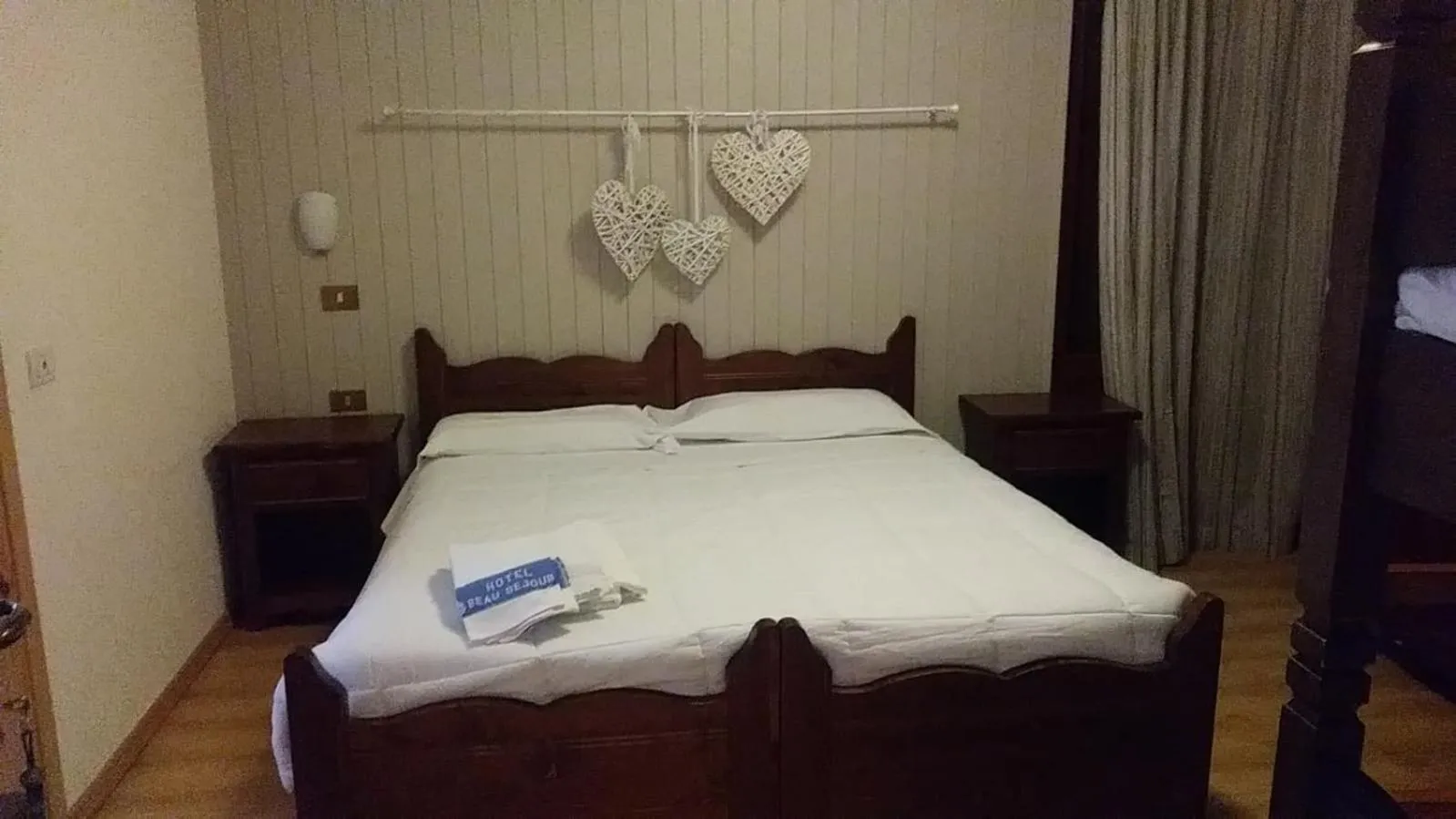 Bedroom in Hotel Beau Sejour