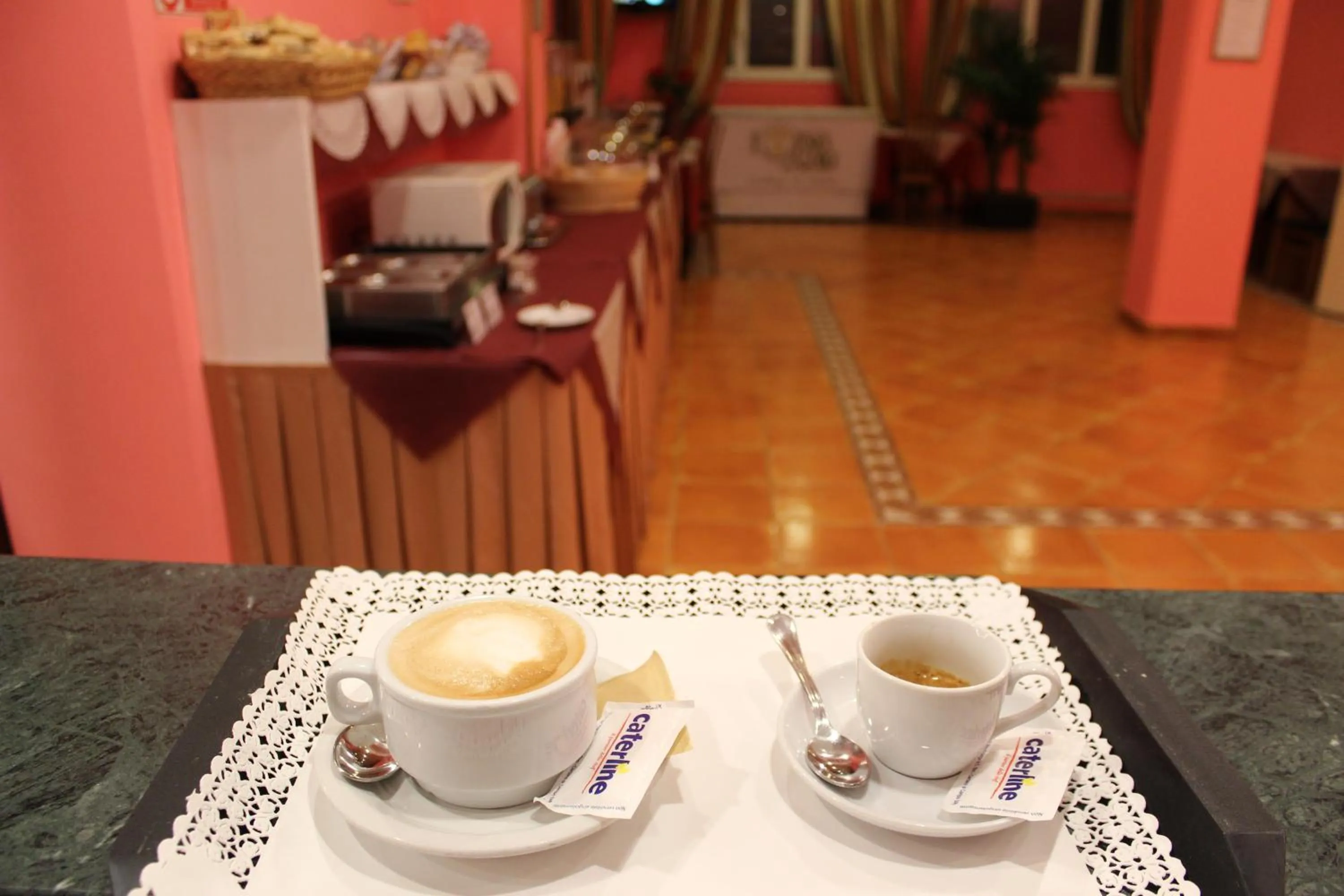 Restaurant/places to eat in Hotel Rex Milano