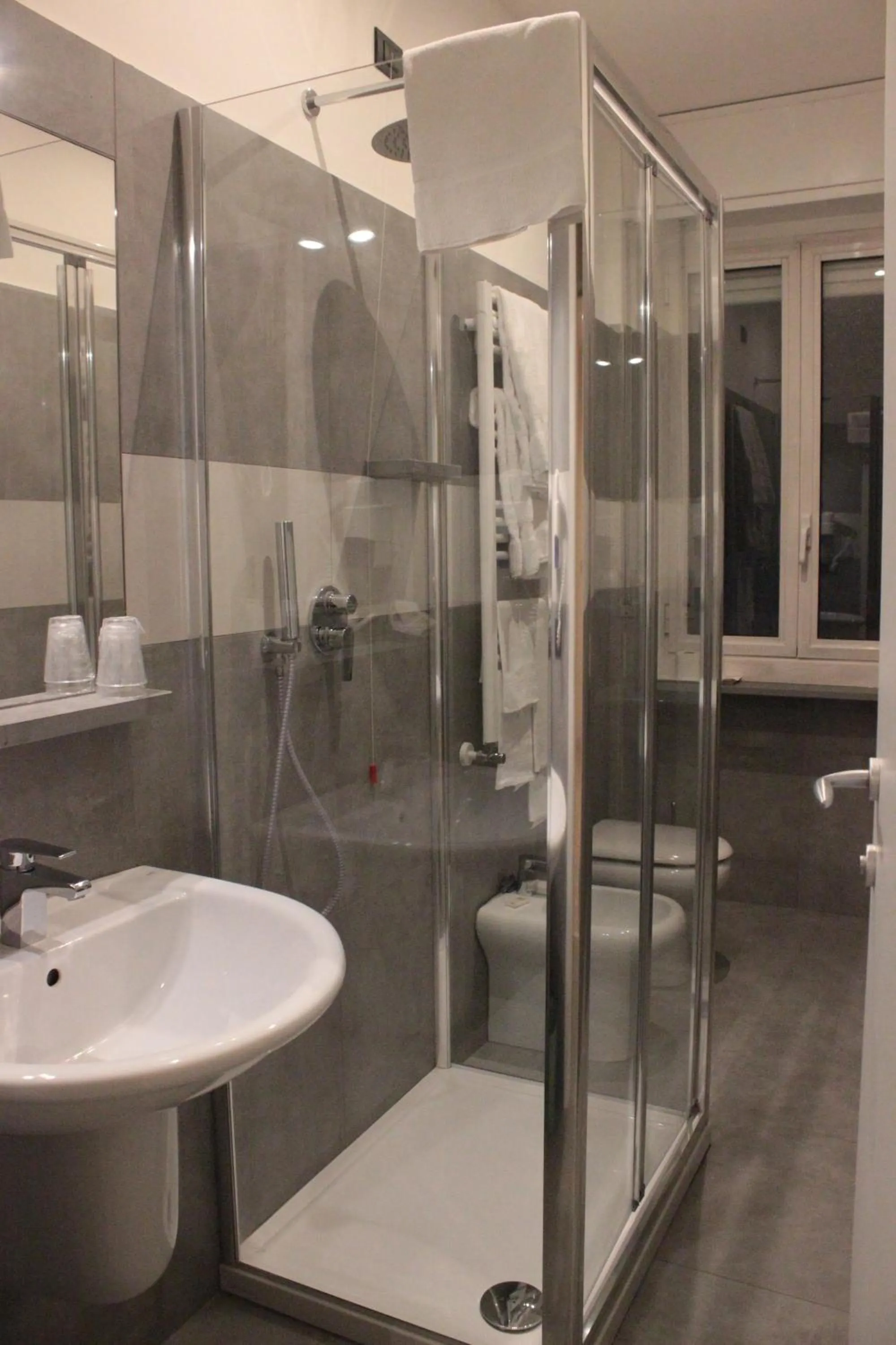 Bathroom in Hotel Rex Milano