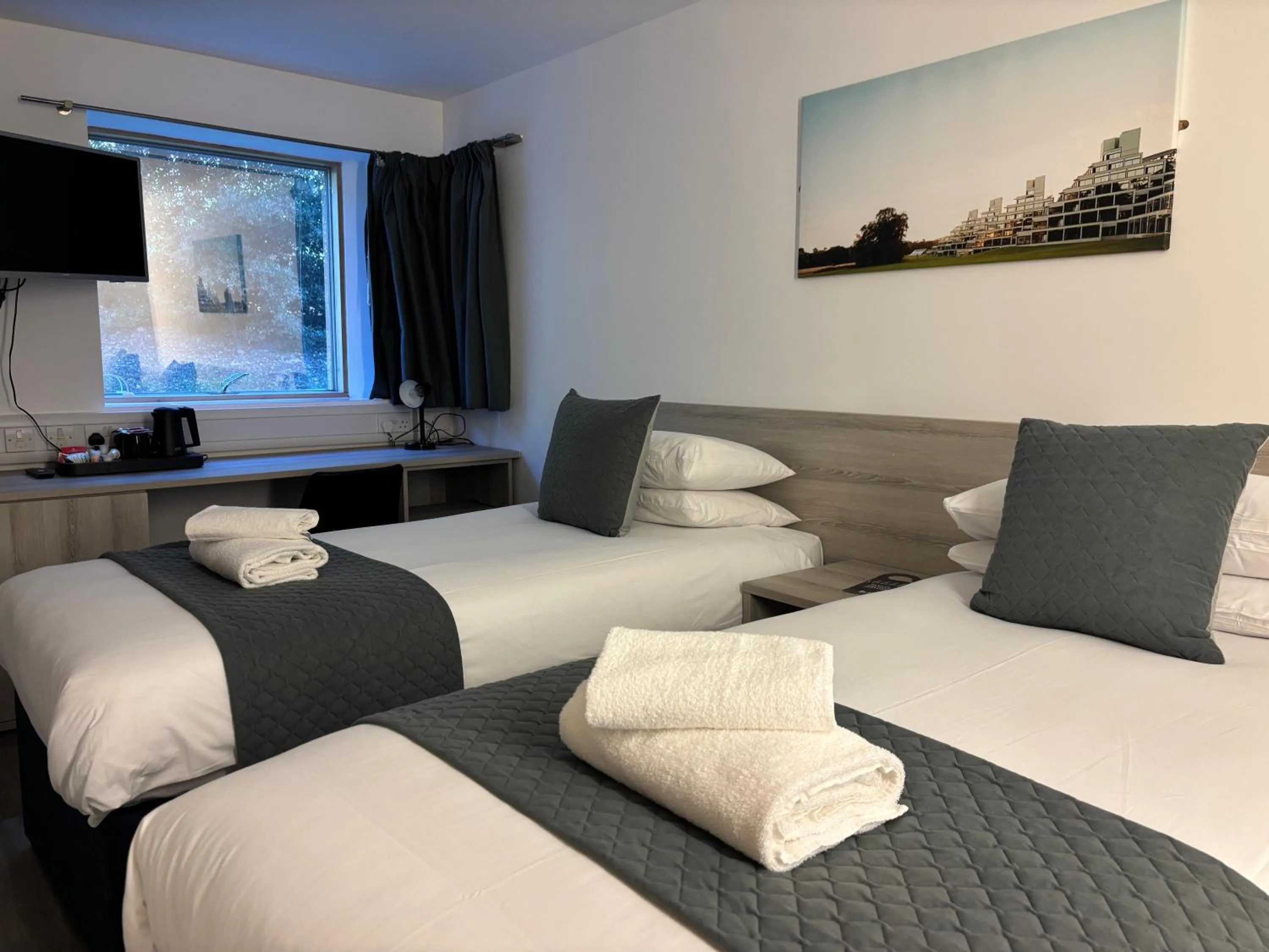 Bed in Broadview Hotel